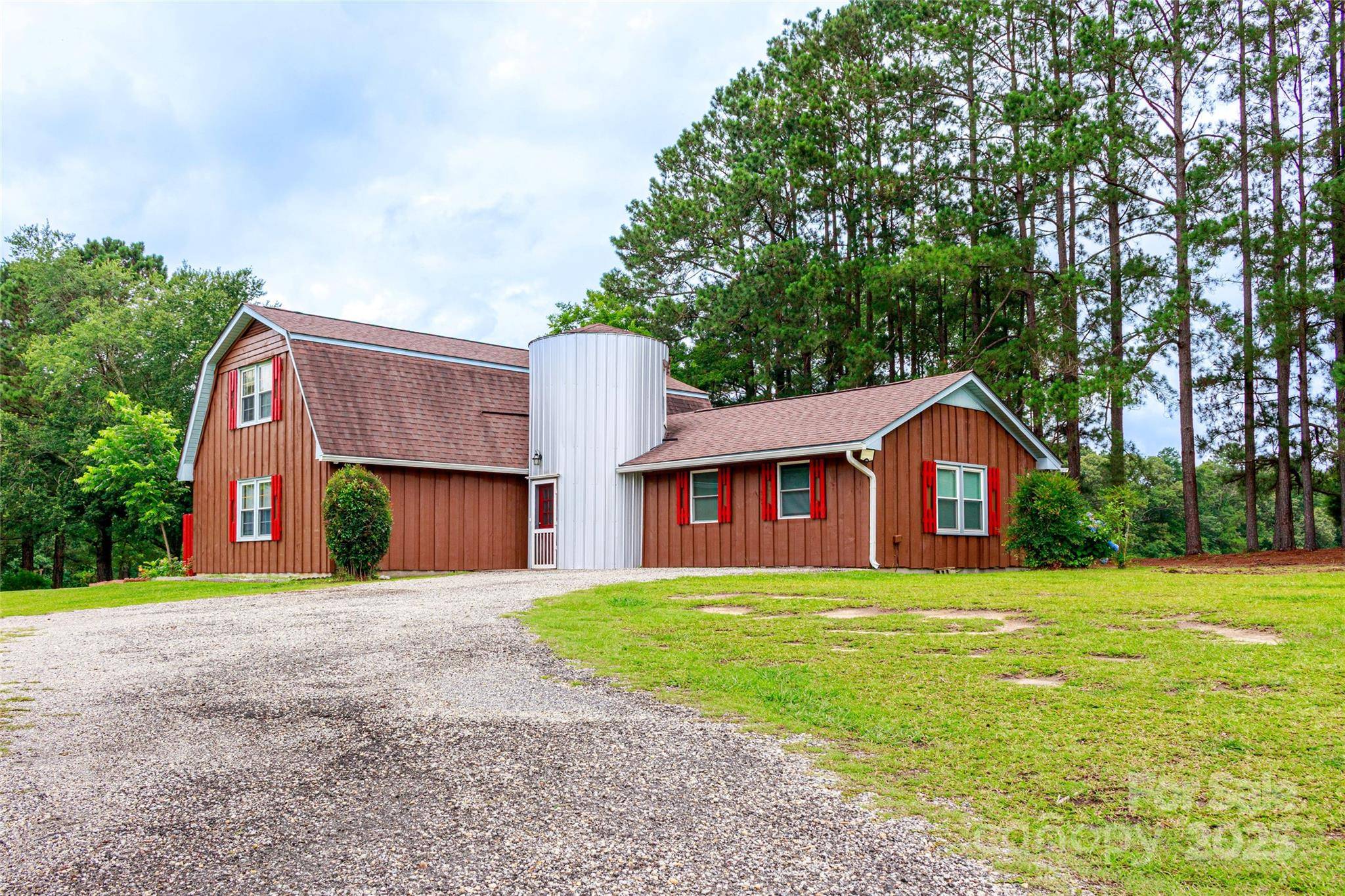 Hartsville, SC 29550,1980 Antioch RD