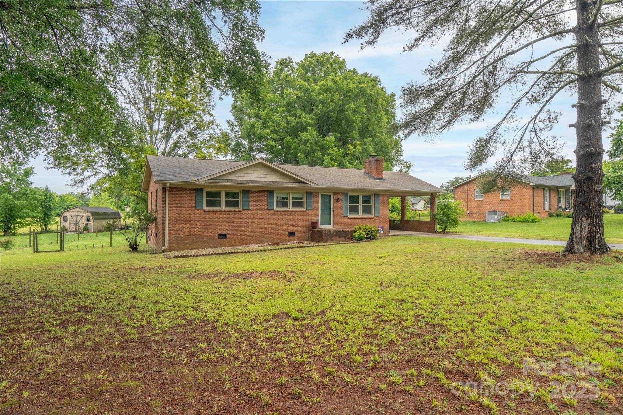Lexington, NC 27295,166 Stephanie DR