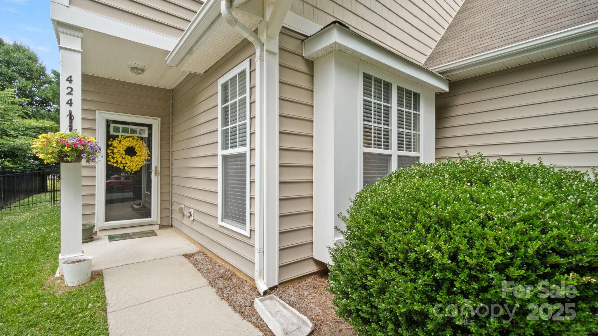Rock Hill, SC 29732,424 Paperbark LN