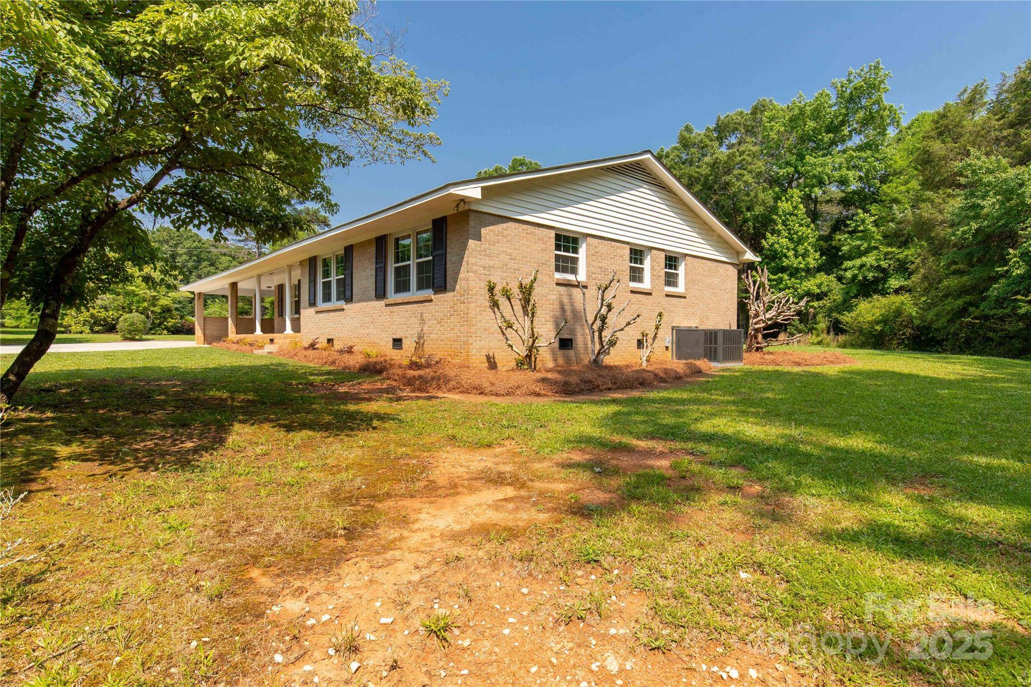 Lancaster, SC 29720,279 Bailey RD