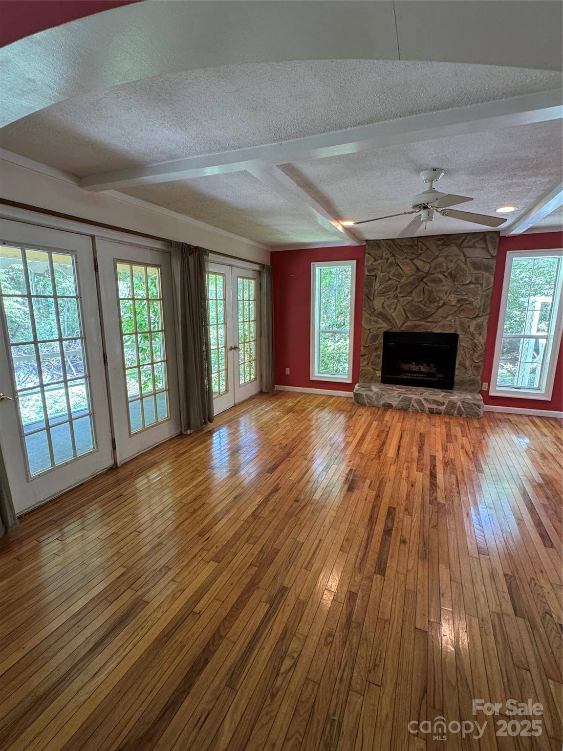 Newland, NC 28657,232 Cole Hollow RD