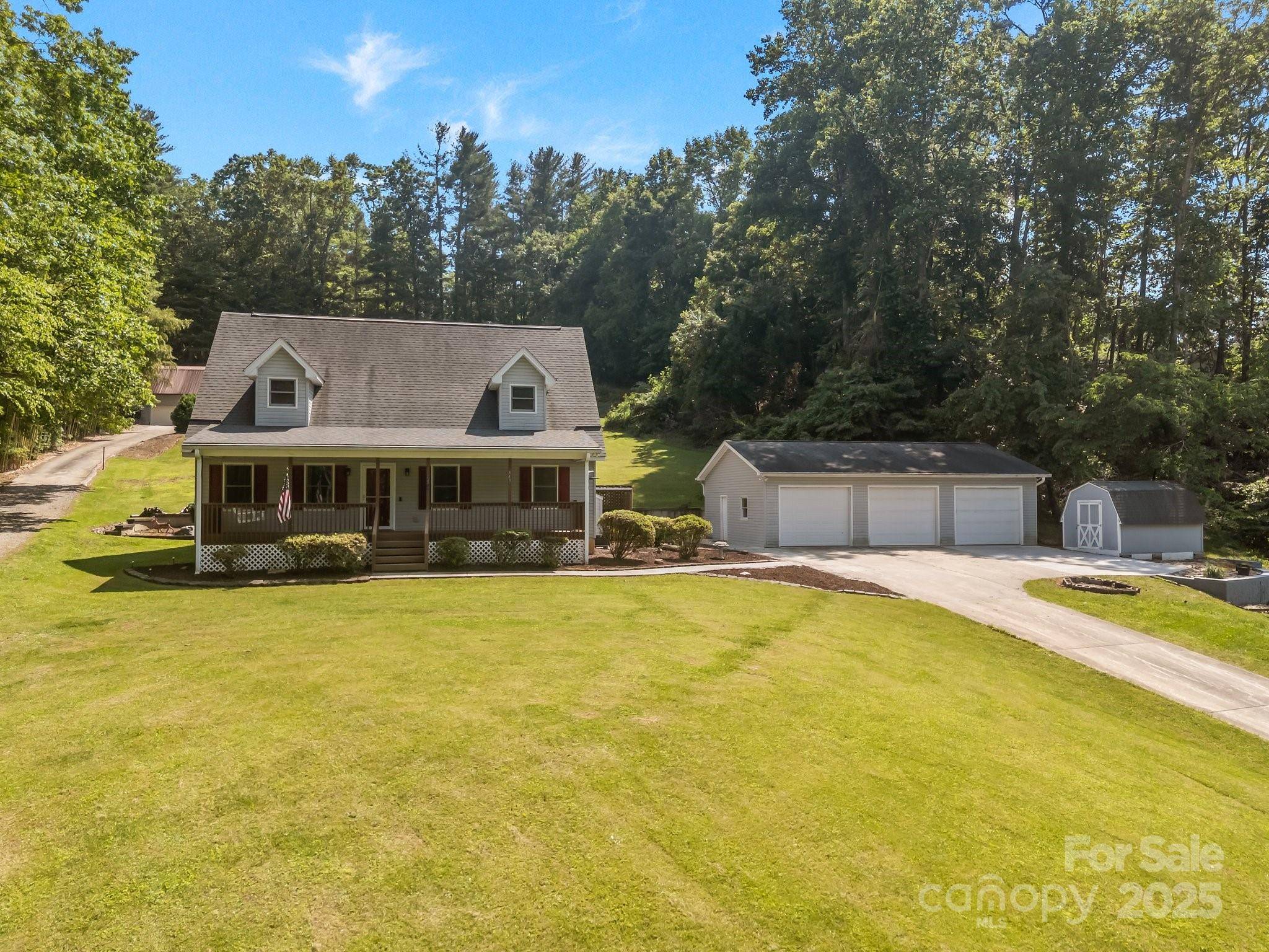 Fletcher, NC 28732,449 Concord RD