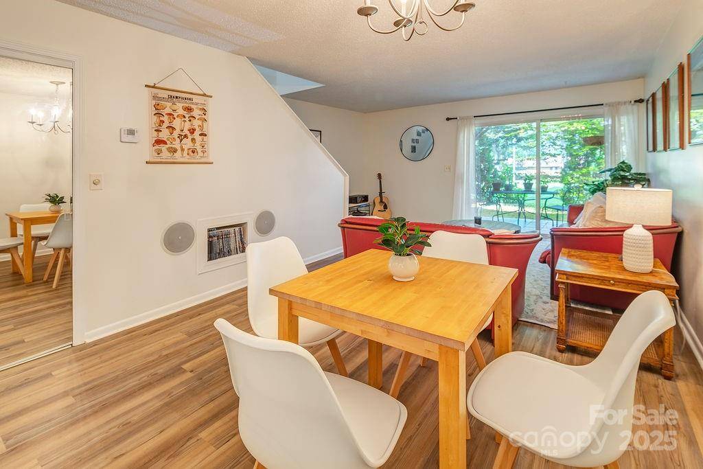 Arden, NC 28704,118 Colony DR