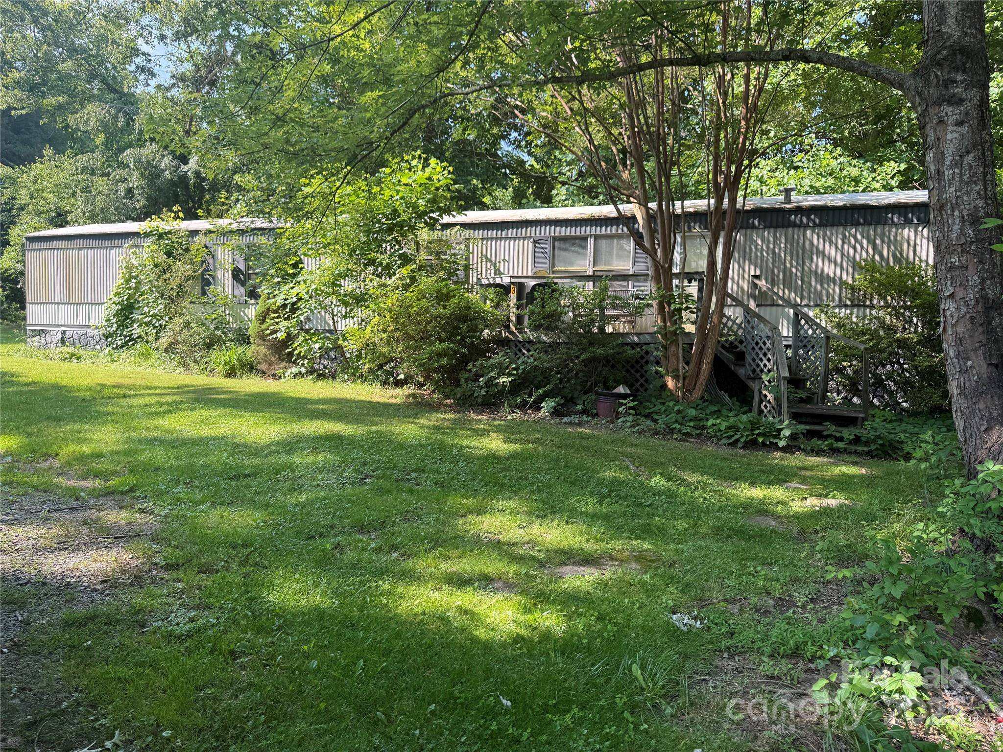 Swannanoa, NC 28778,3 Erman DR