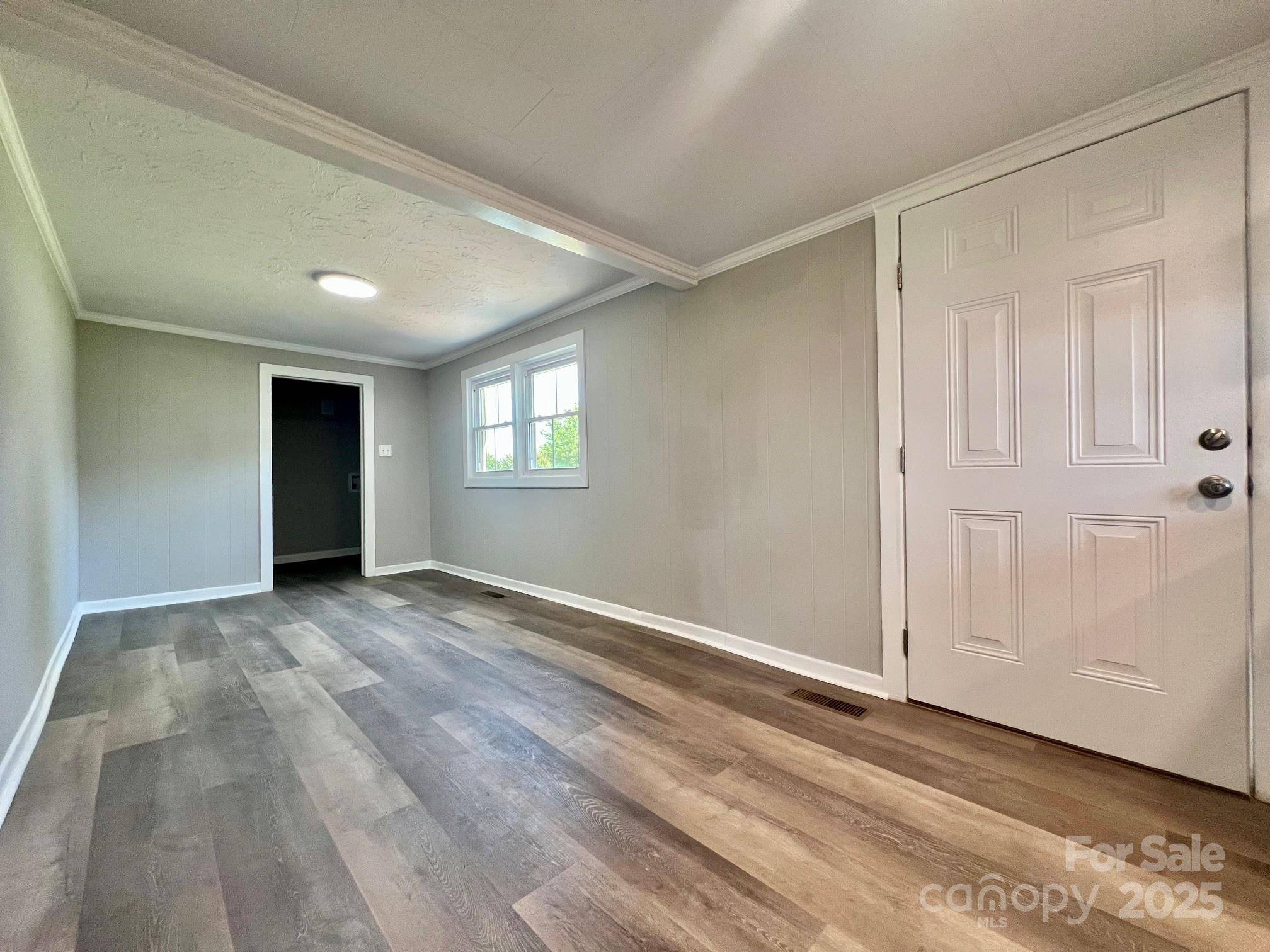 Taylorsville, NC 28681,614 E Main AVE
