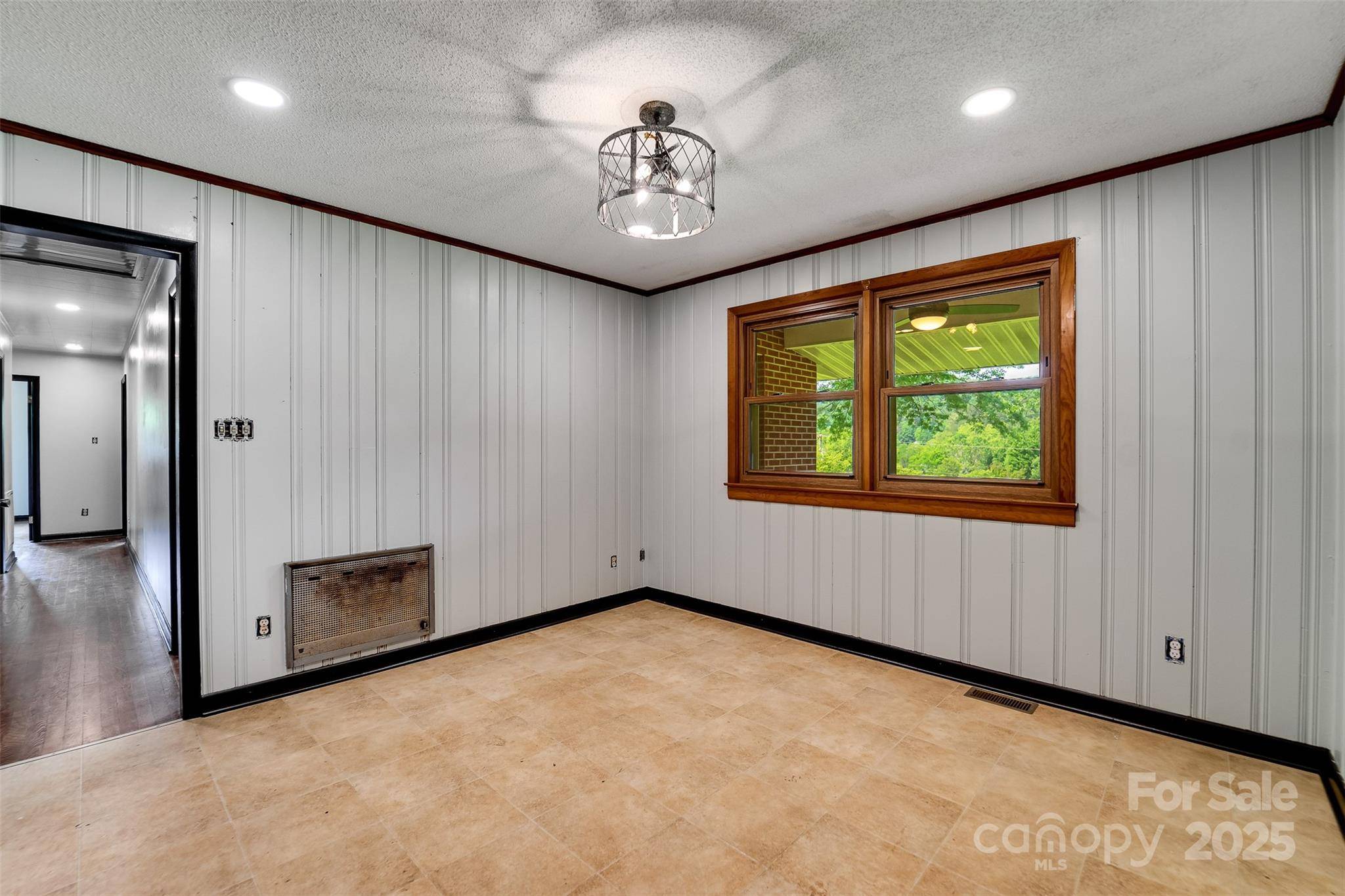 Sylva, NC 28779,191 Rolling Green DR