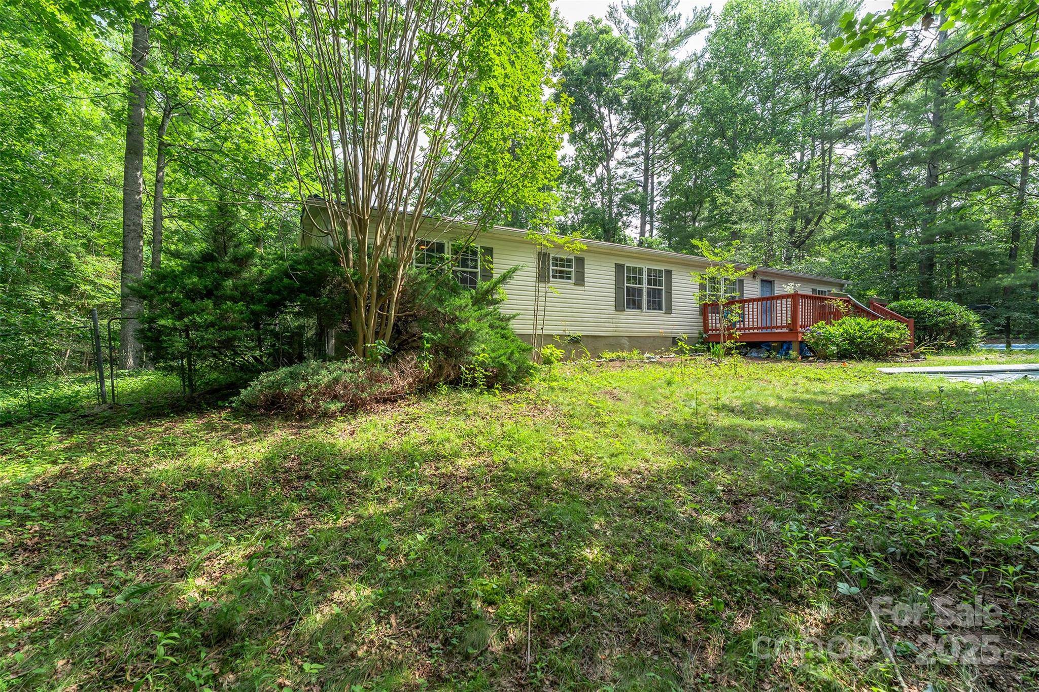 Hendersonville, NC 28792,38 Hidden Forest DR