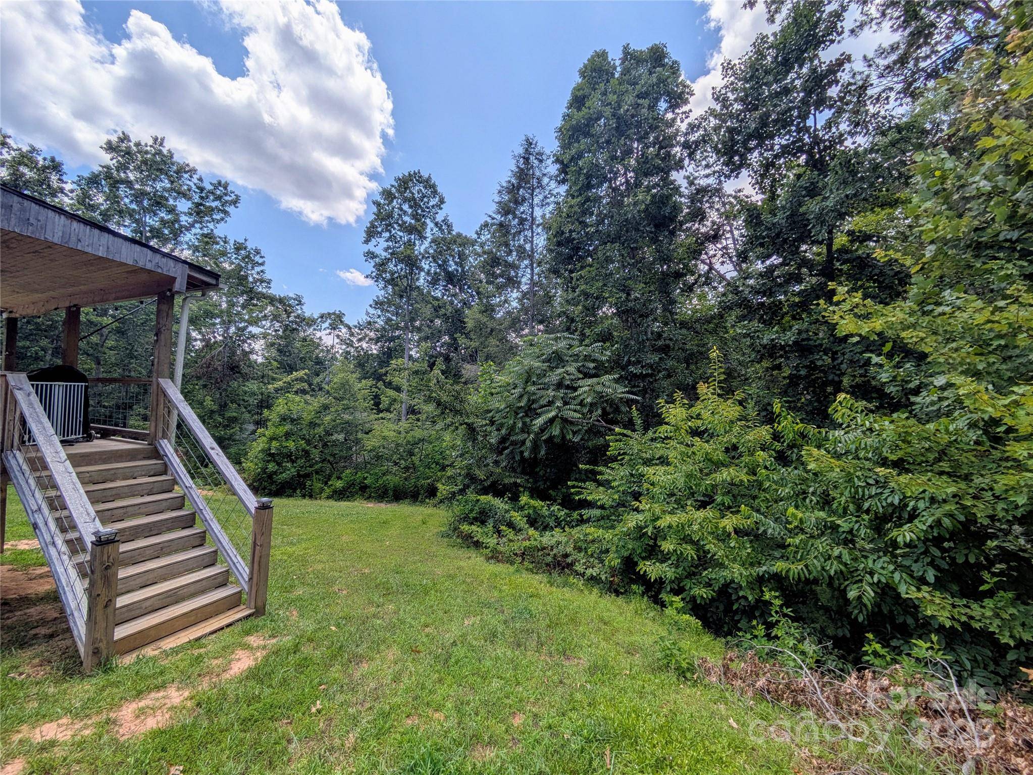 Marion, NC 28752,201 Smoky Mountain DR