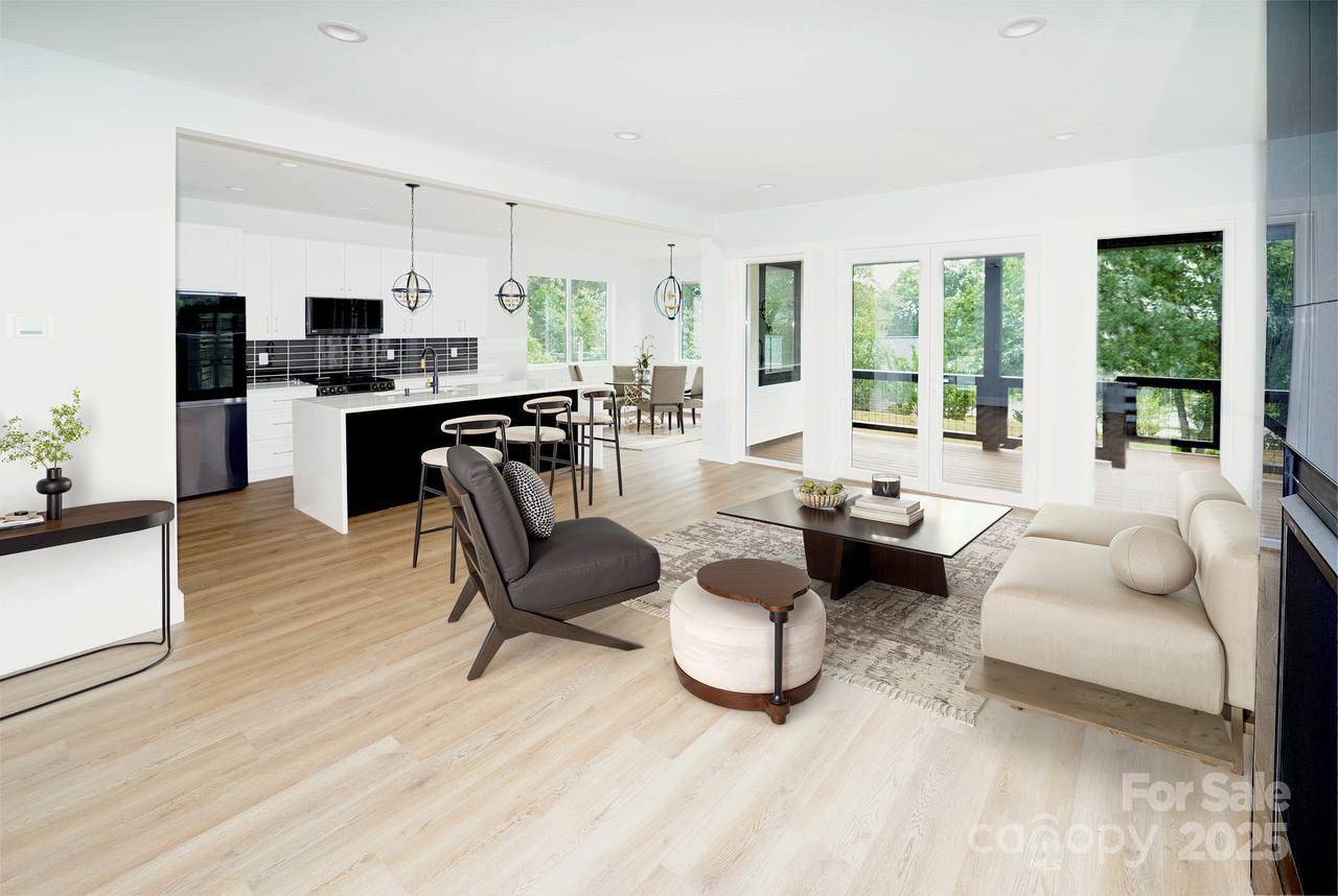 Asheville, NC 28803,29 Robin ST