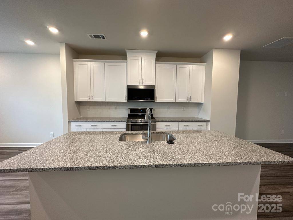 Charlotte, NC 28217,7109 Bryce AVE