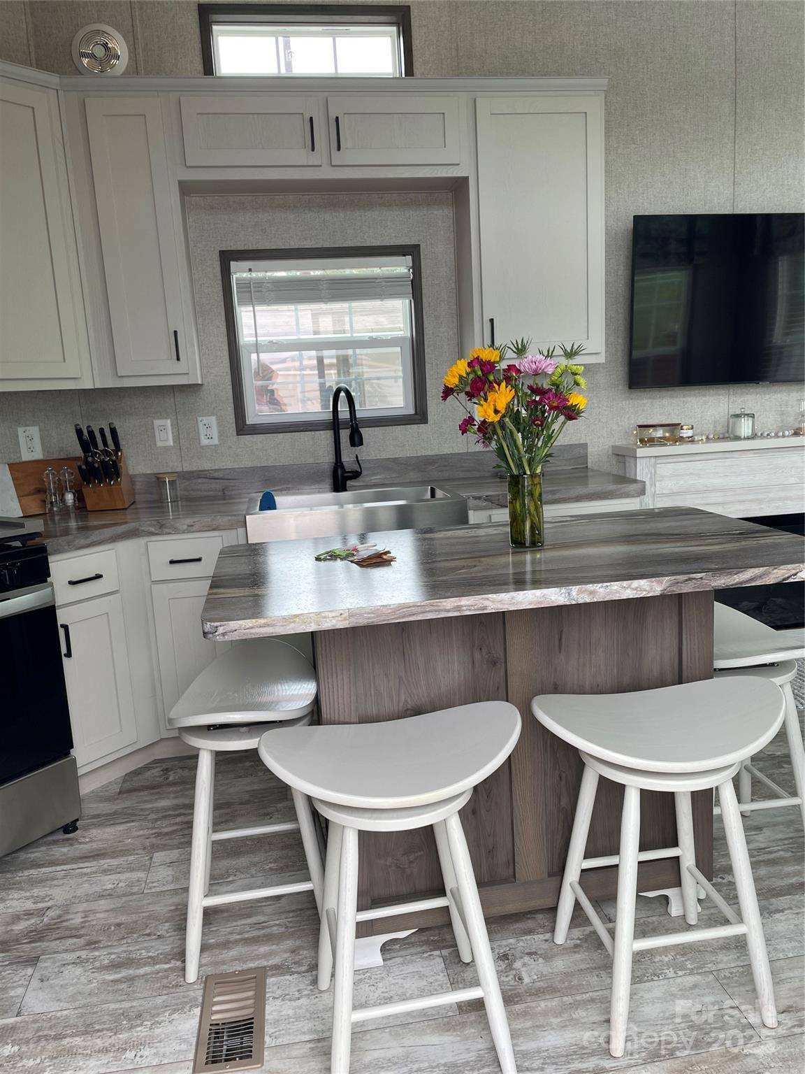 Waynesville, NC 28785,43 Vacation Pointe