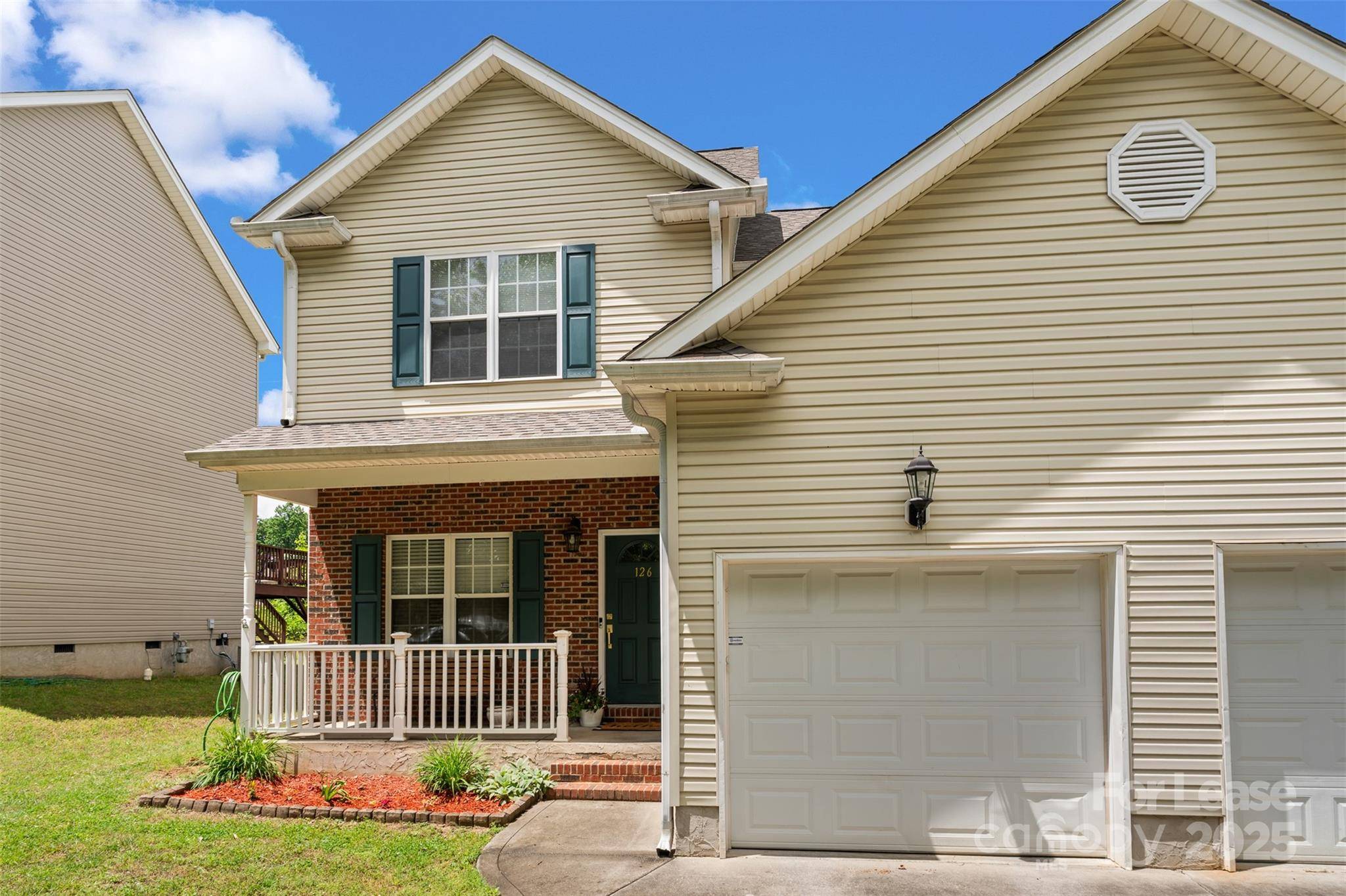 Mooresville, NC 28115,126 Ridge Bluff RD