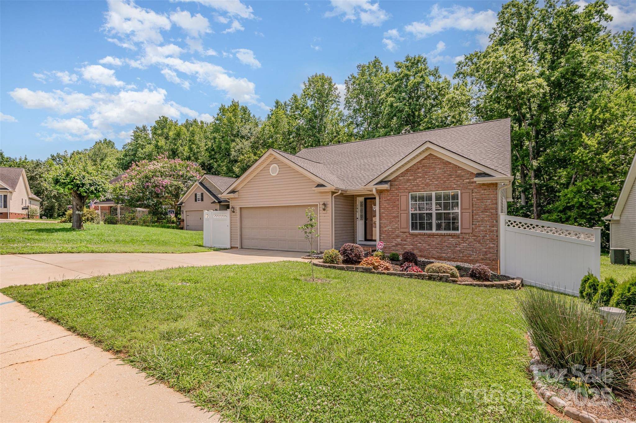 York, SC 29745,146 Pheasant Ridge CIR