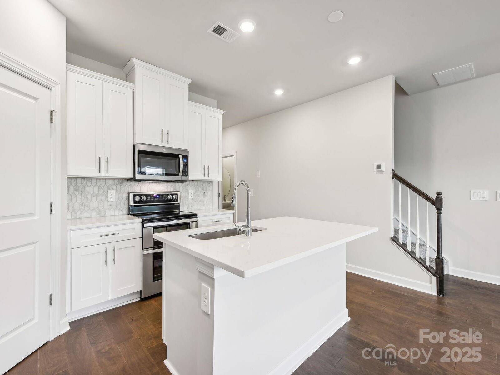 Concord, NC 28027,1433 Old Rivers RD