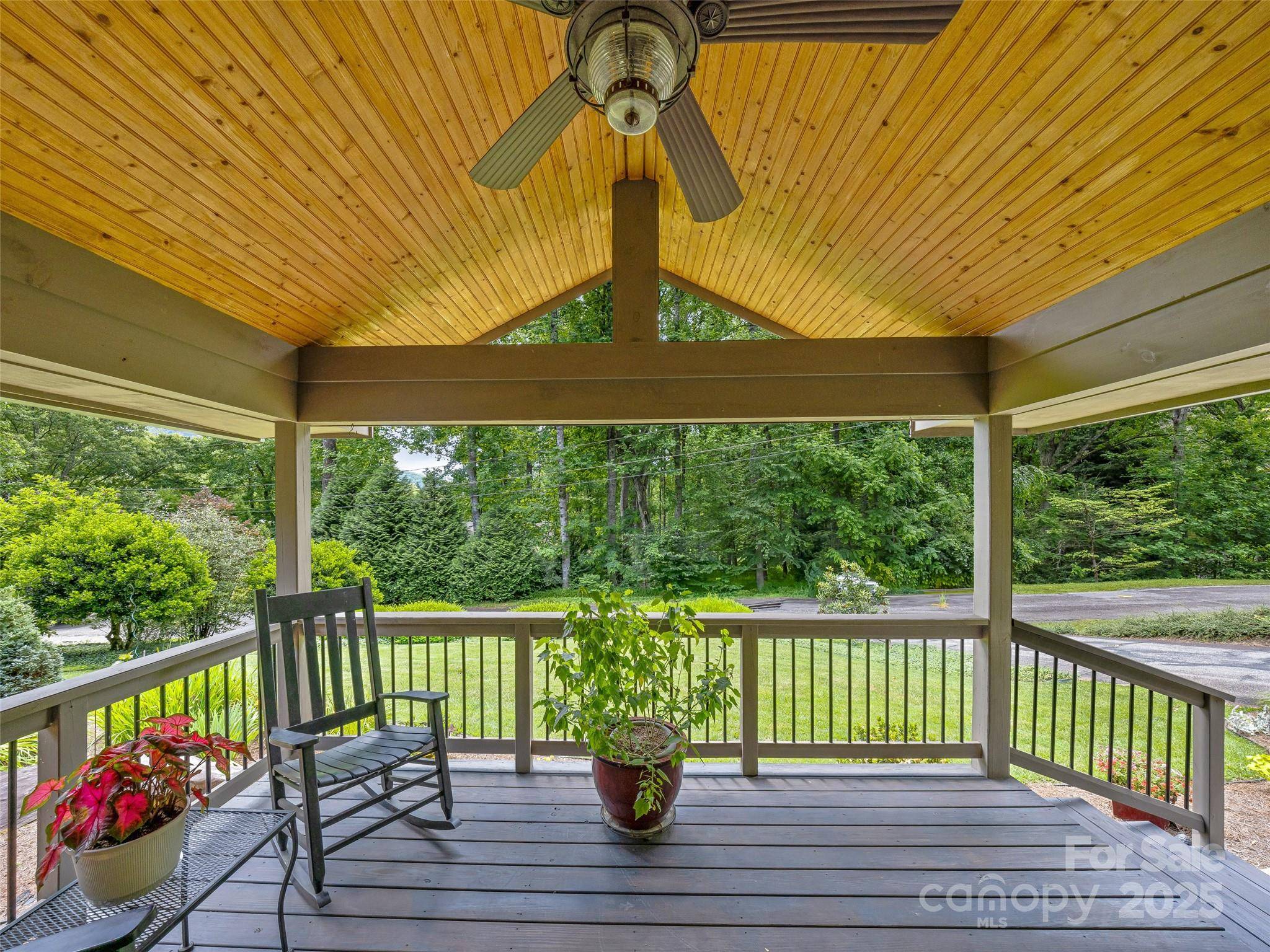 Brevard, NC 28712,80 South Hill DR