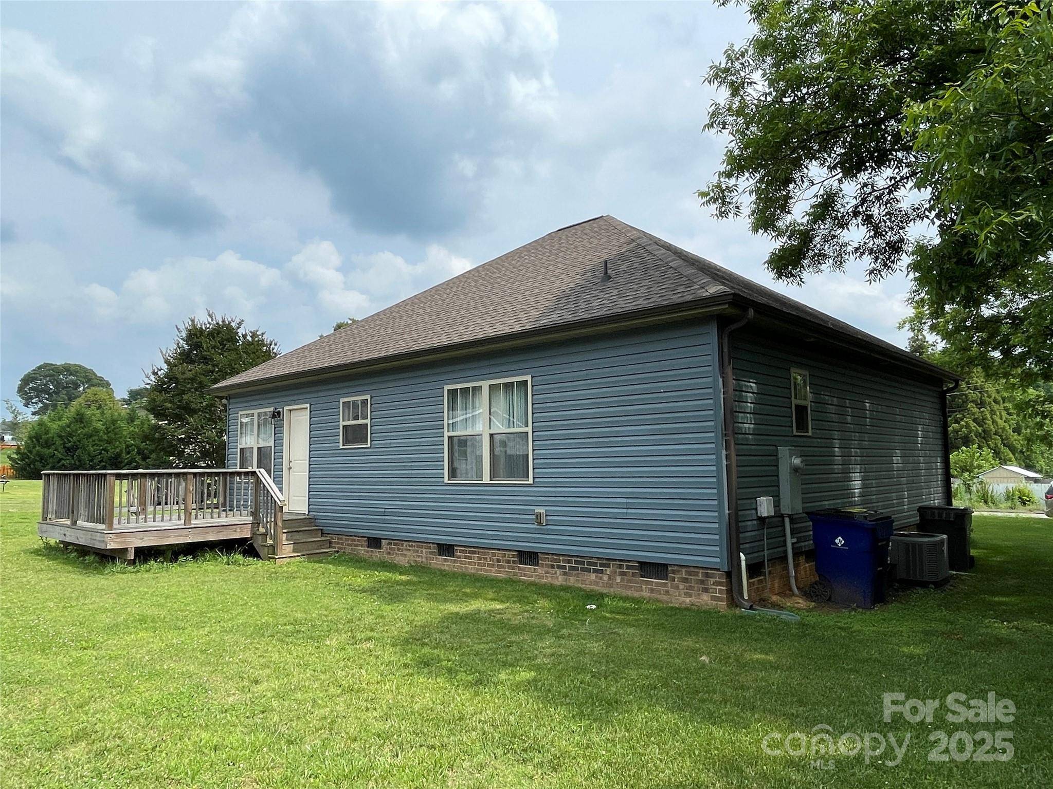 Stanley, NC 28164,210 Rhyne ST