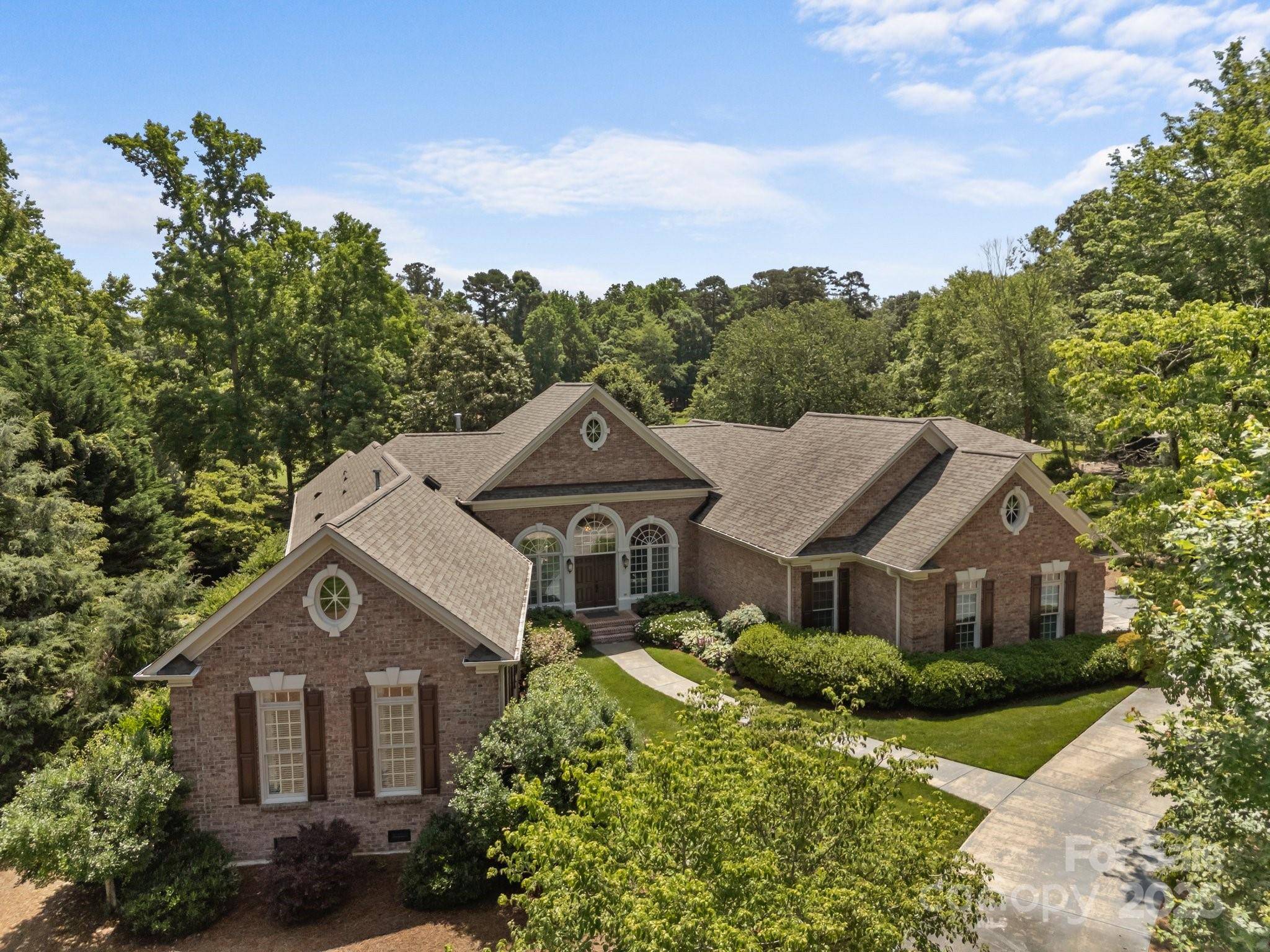 New London, NC 28127,1629 Southpoint LN