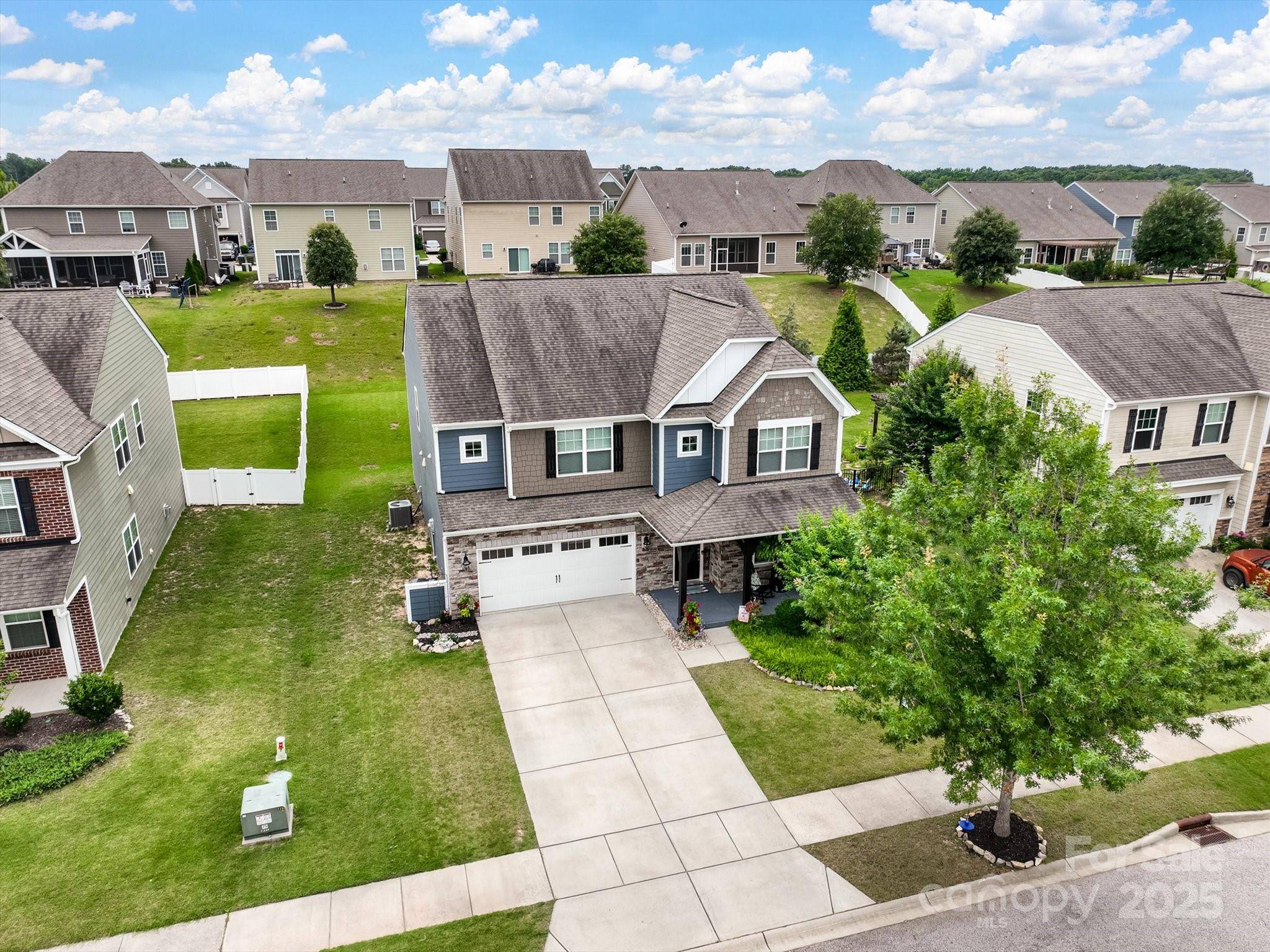 Lancaster, SC 29720,417 Livingston DR
