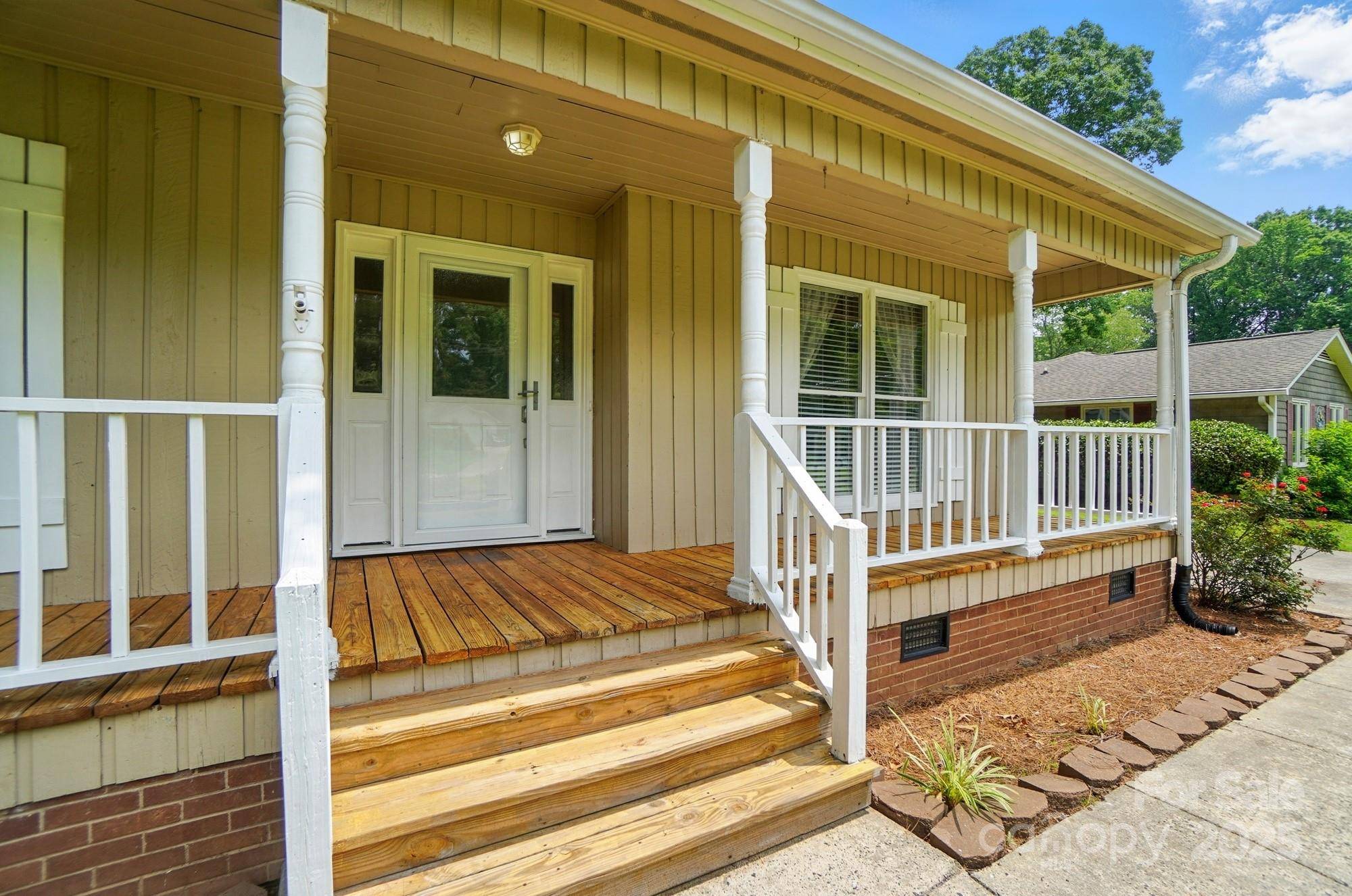 Mount Holly, NC 28120,336 Oakwood DR
