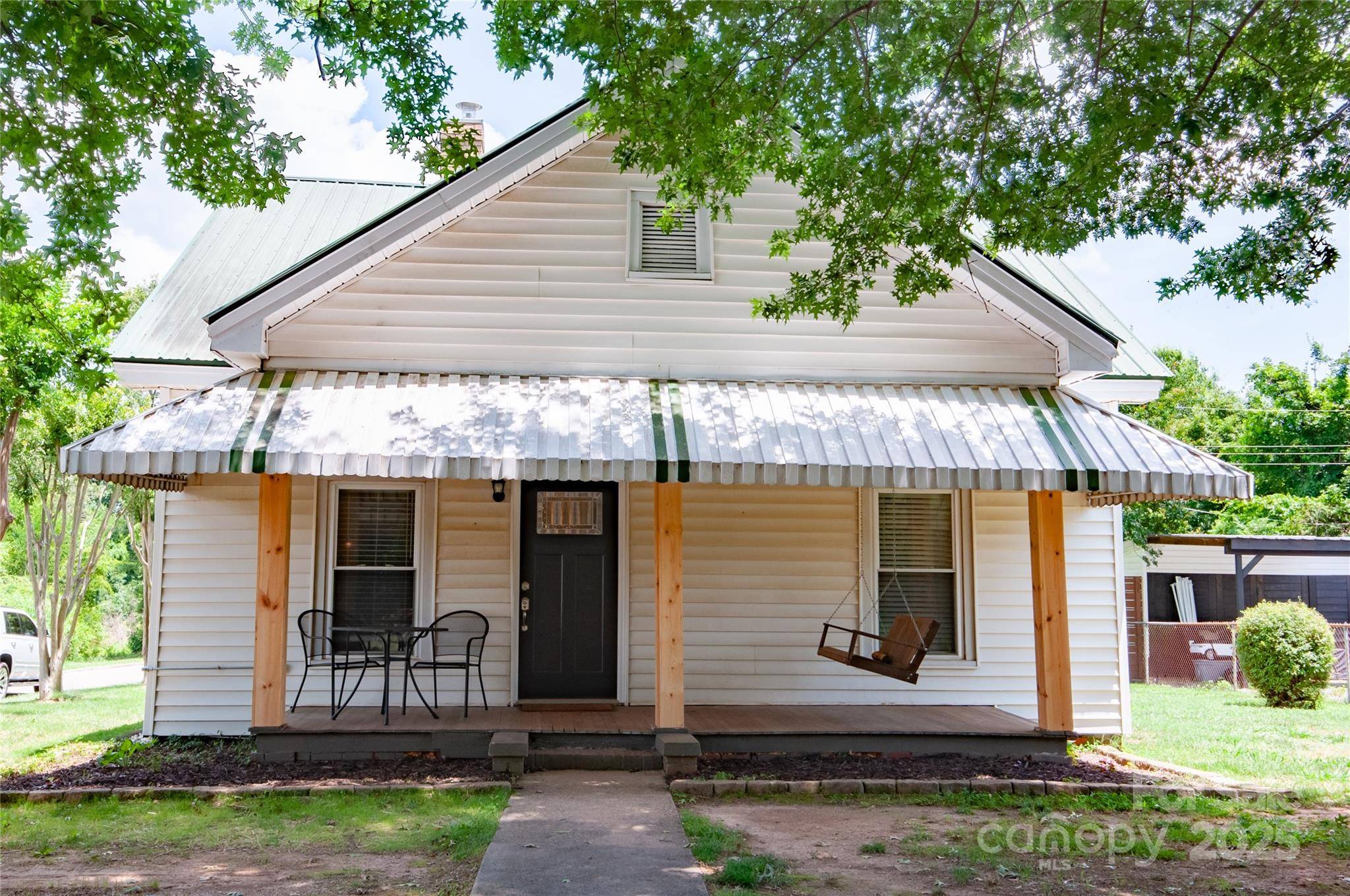Troutman, NC 28166,505 S Eastway DR