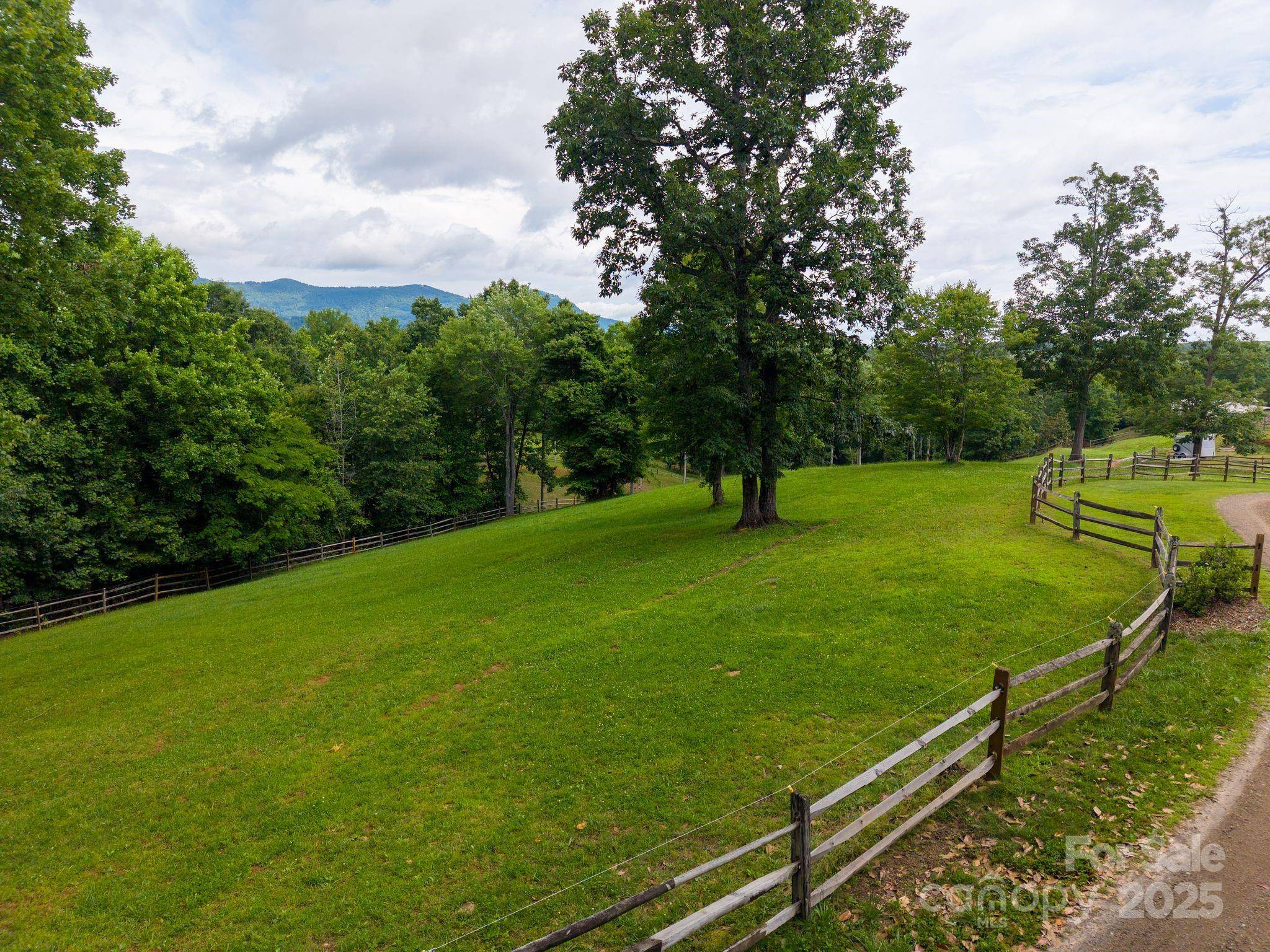 Tryon, NC 28782,777 S River RD