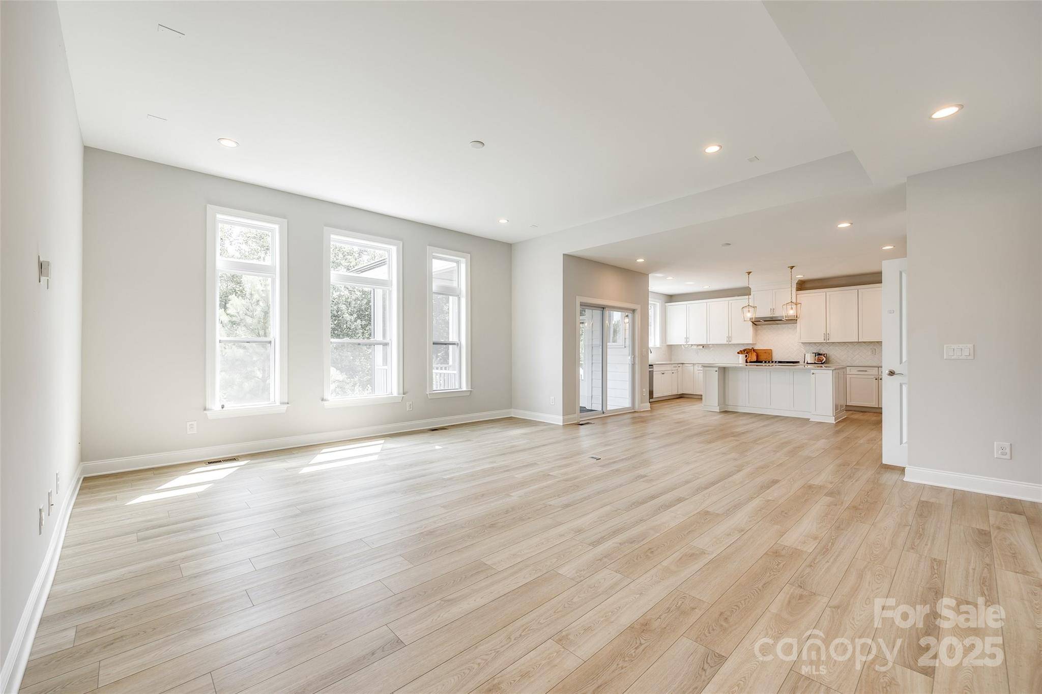 Tega Cay, SC 29708,509 Abelia LN