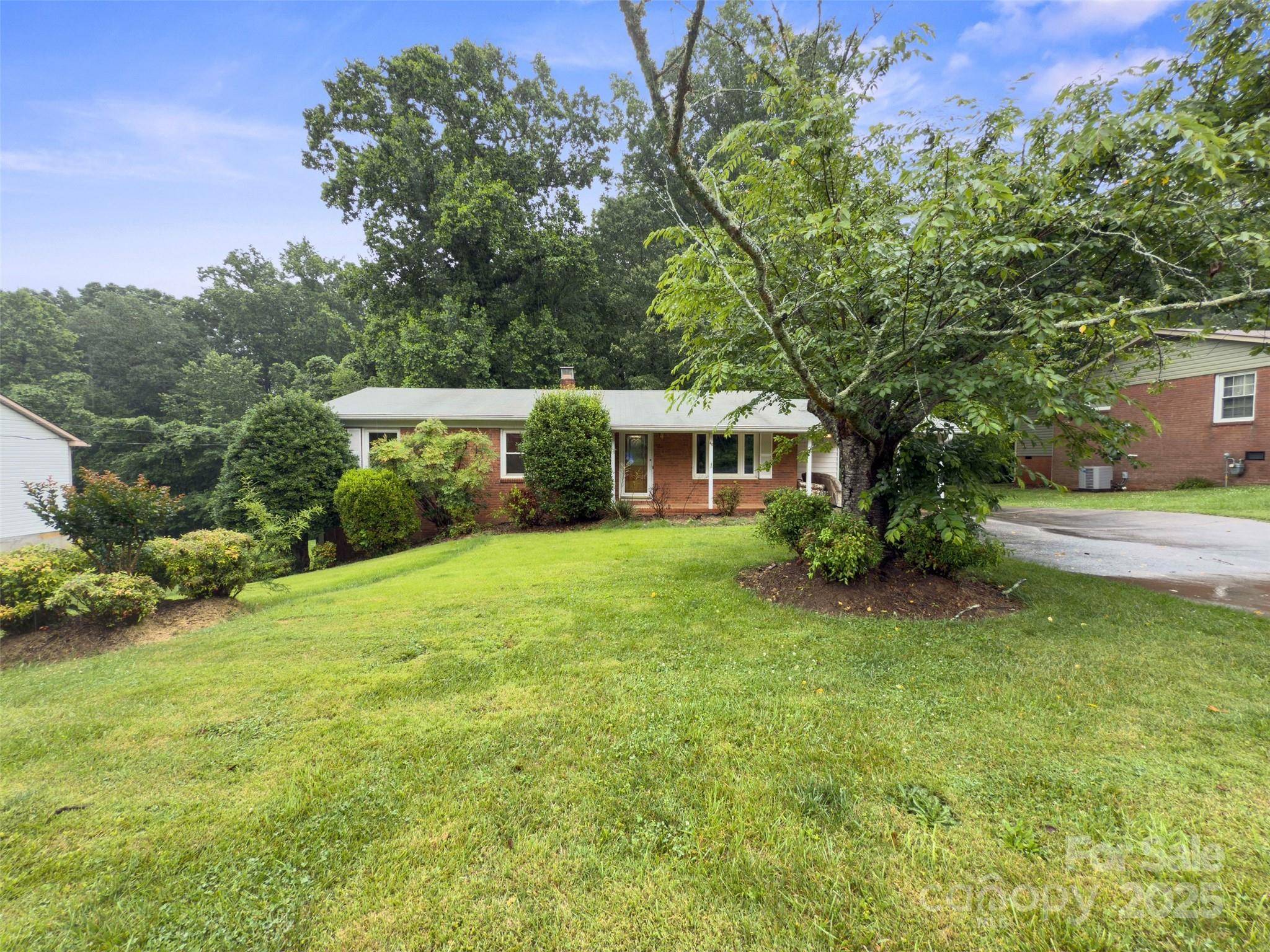 Concord, NC 28025,46 Donna Dale AVE SE