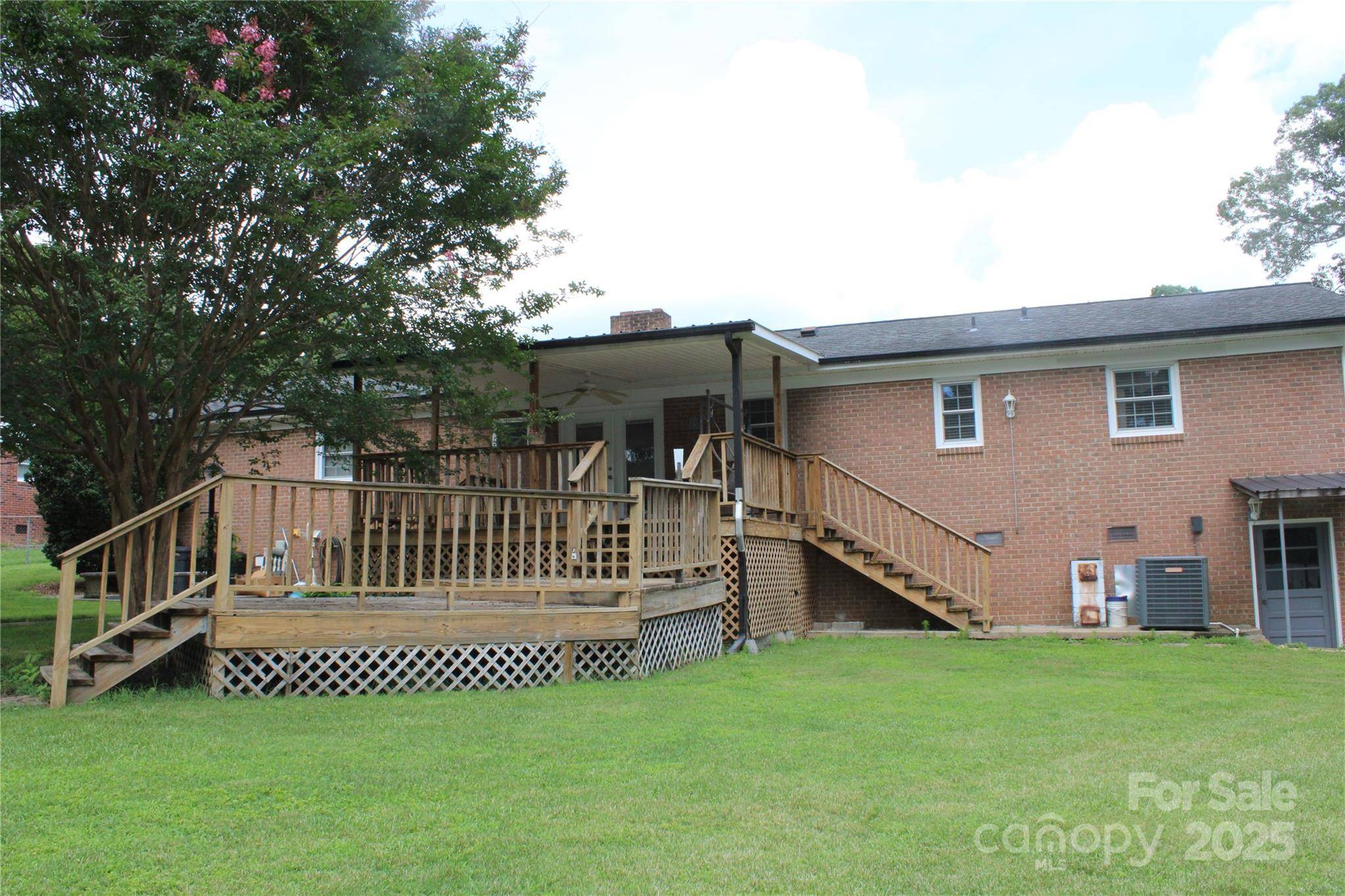 Kings Mountain, NC 28086,116 Woodbark LN