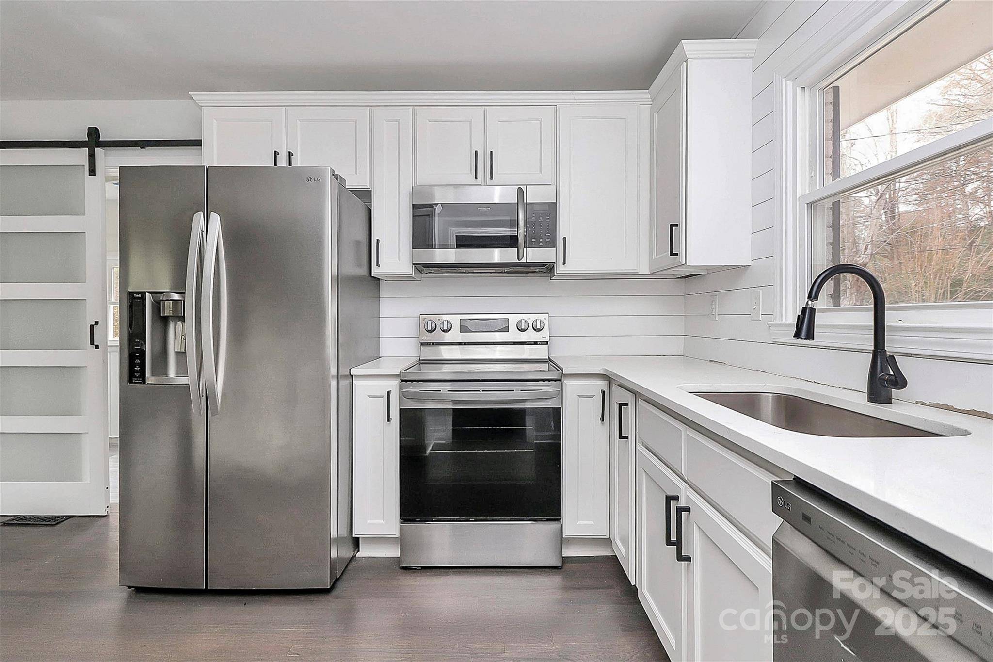 Charlotte, NC 28215,5442 Kinsale LN