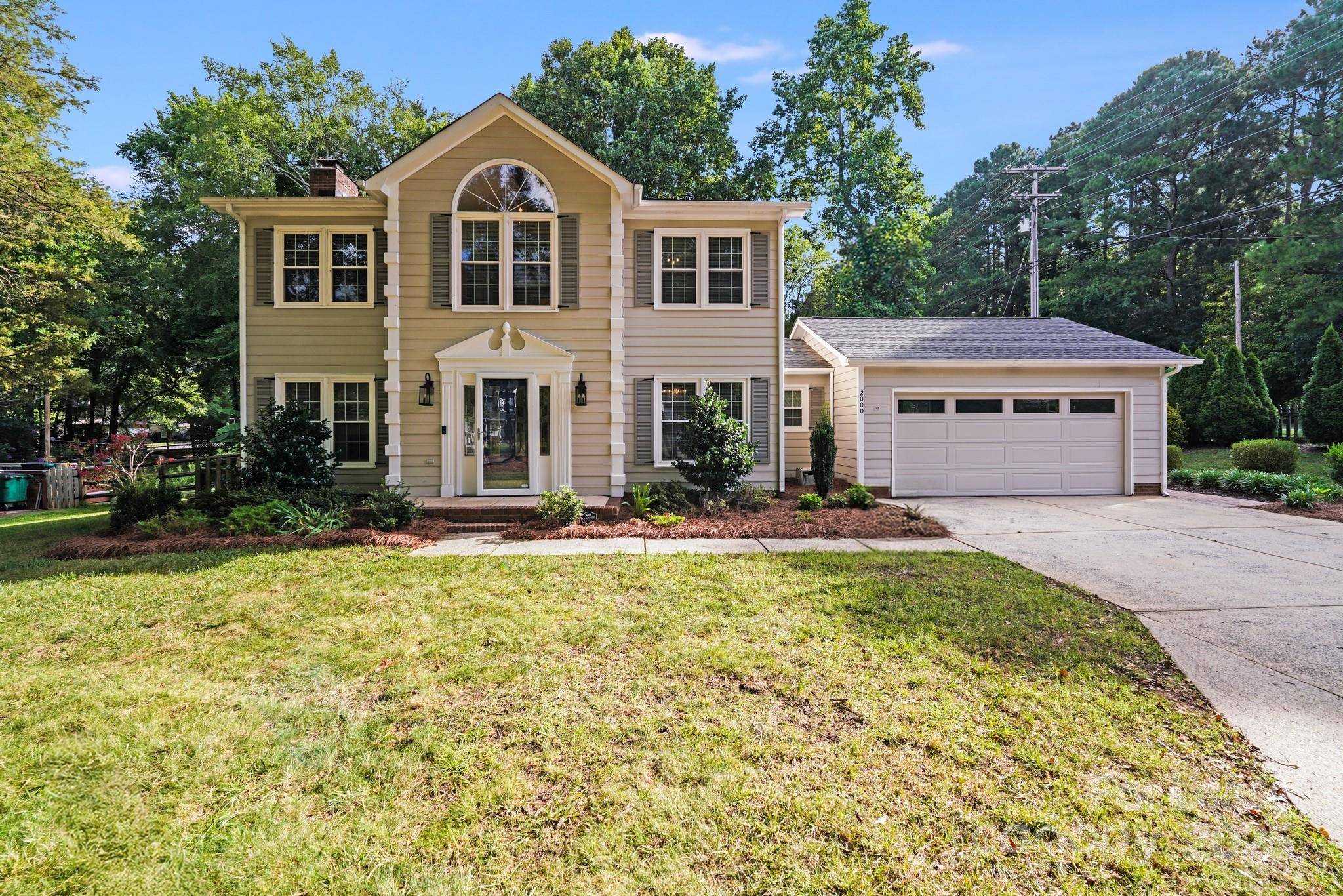Matthews, NC 28104,2000 Mill House LN