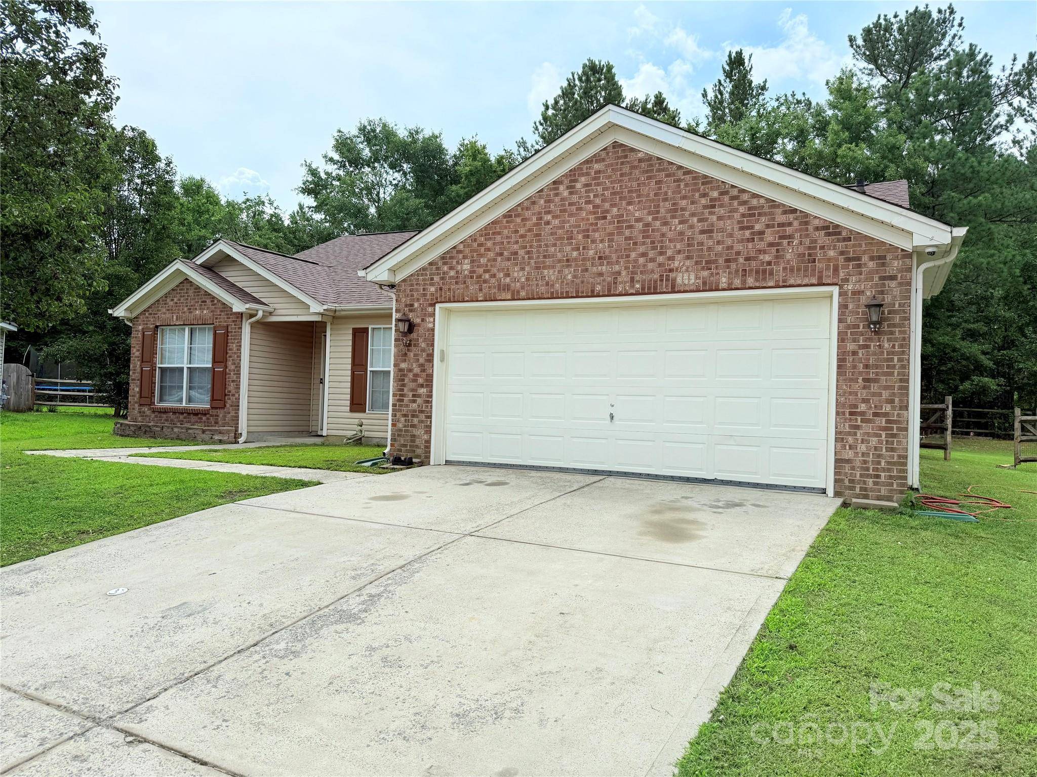 Harrisburg, NC 28075,7267 Sandown CT