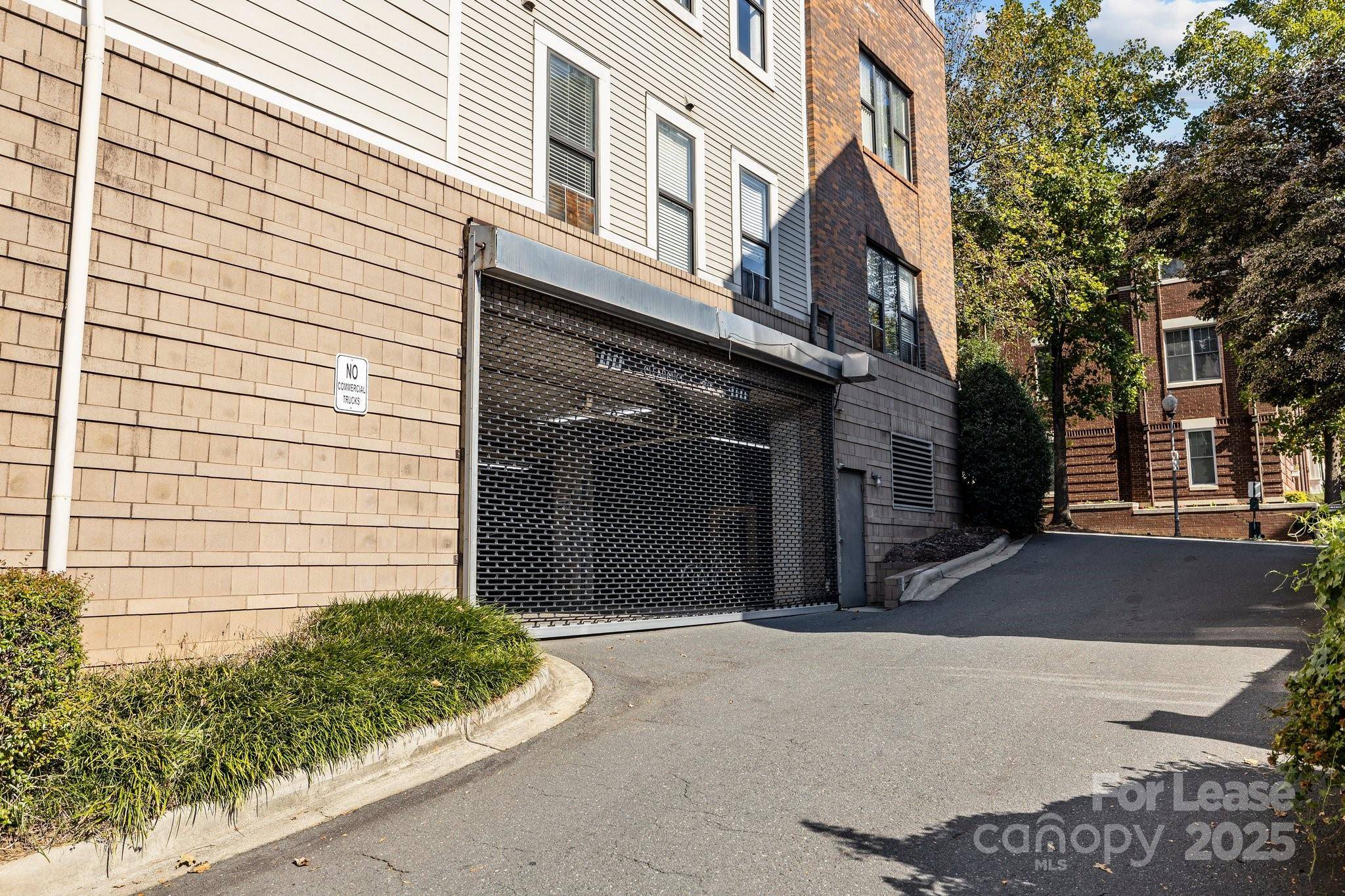 Charlotte, NC 28202,708 N Davidson ST