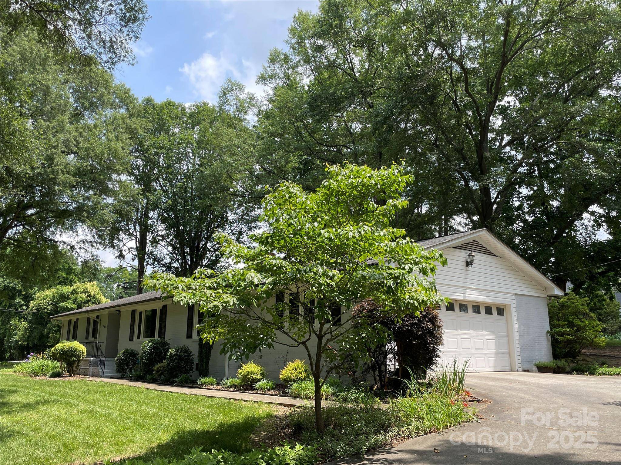 Stanley, NC 28164,103 Boyd DR