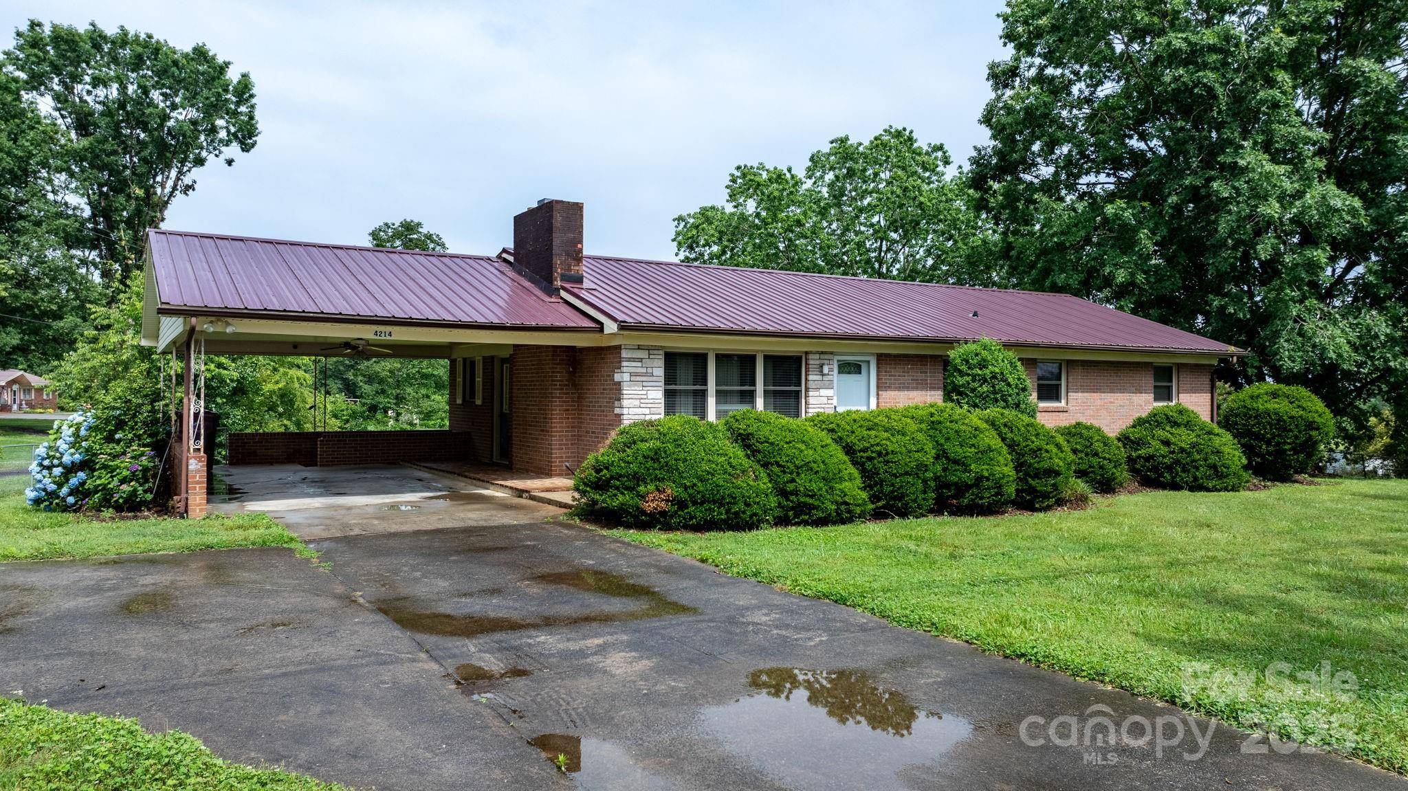 Hudson, NC 28638,4214 Horseshoe Bend RD