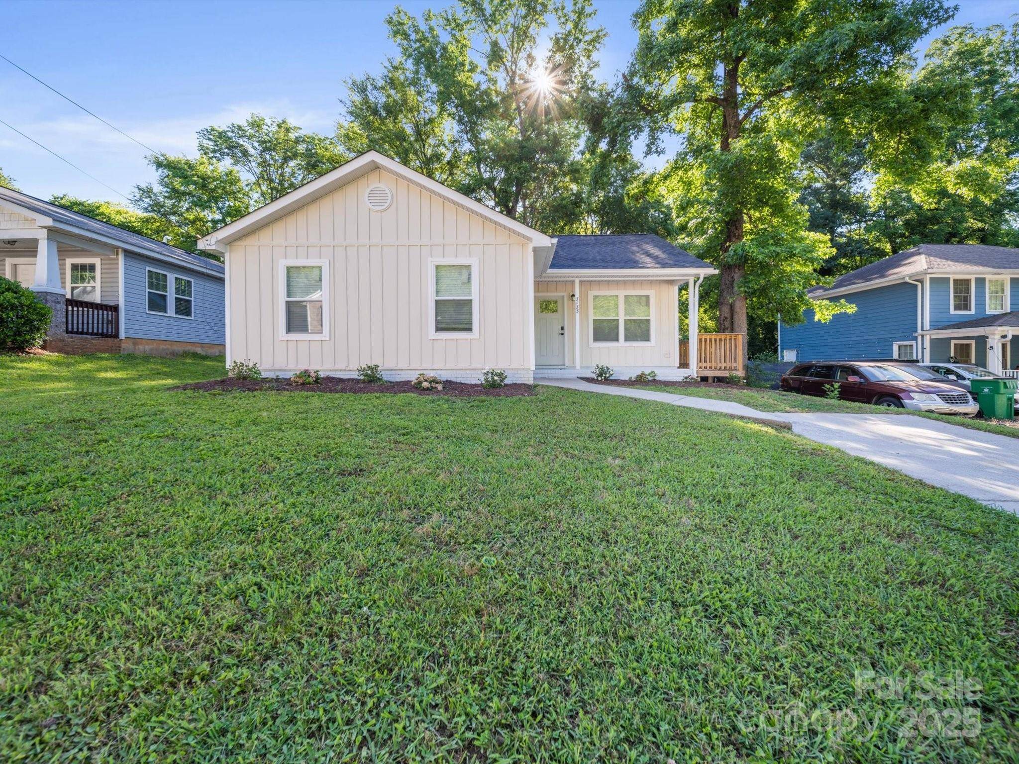 Charlotte, NC 28208,3133 Amay James AVE