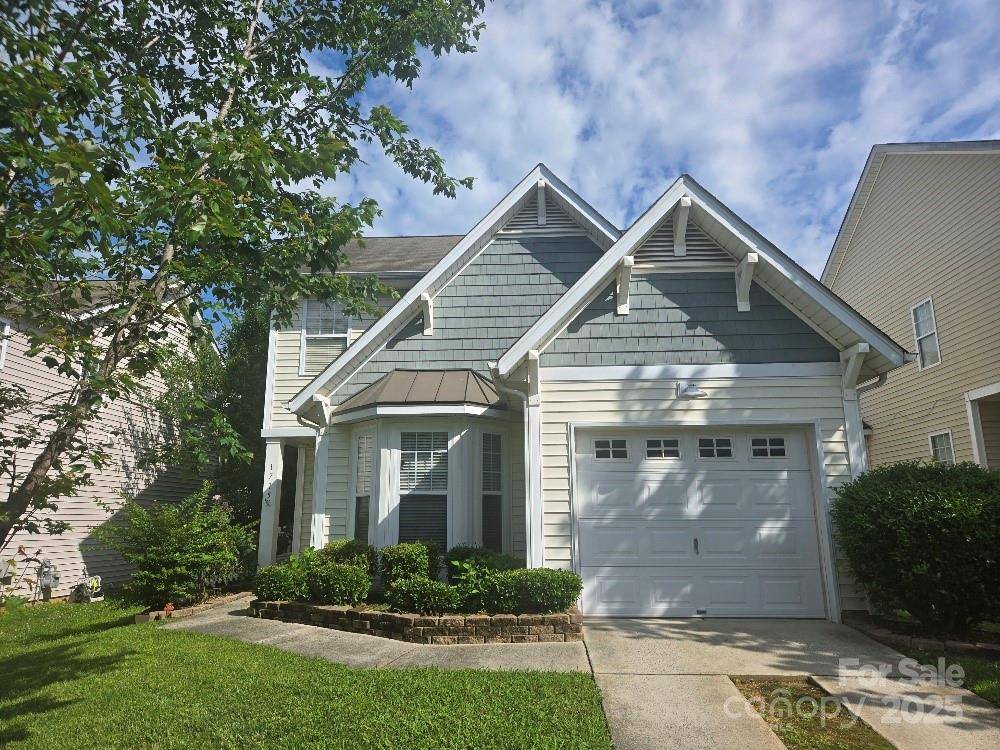 Charlotte, NC 28214,1715 Crabapple Tree LN