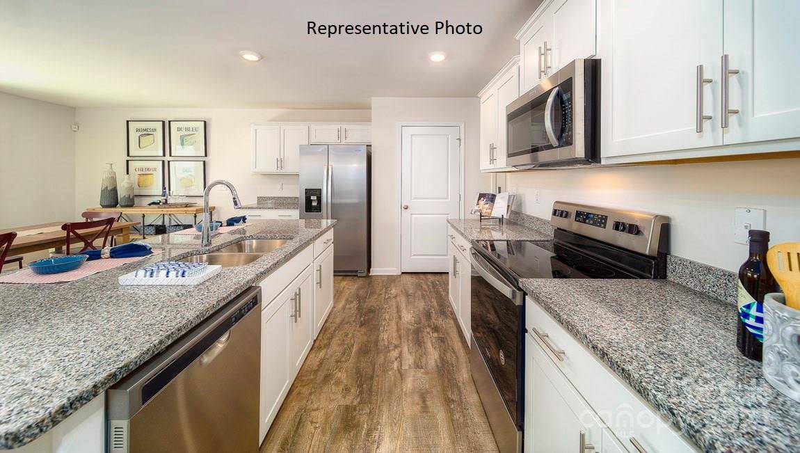Hickory, NC 28601,1351 37th Avenue LN NE