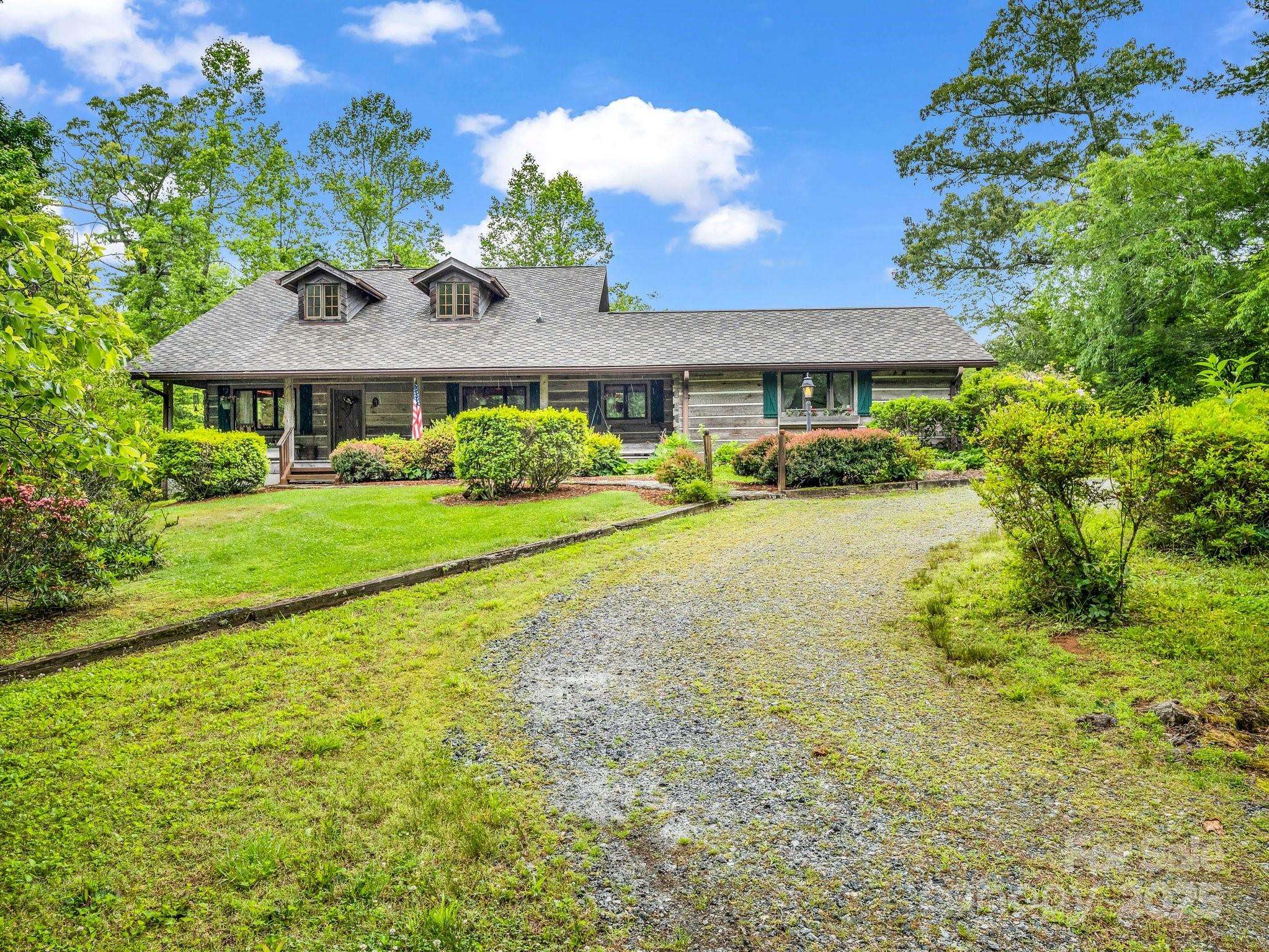 Flat Rock, NC 28731,133 Pennwood LN