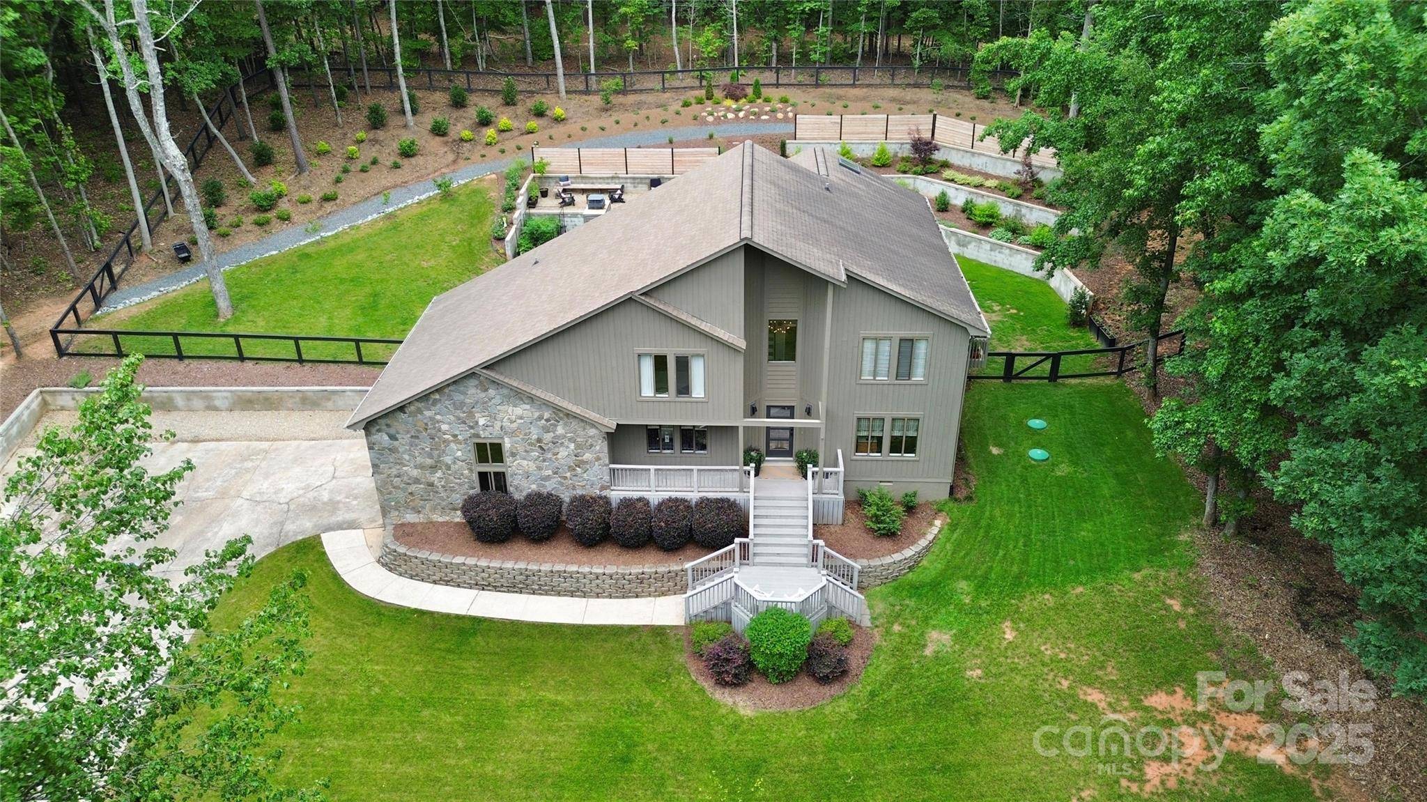Fort Mill, SC 29707,9423 Man O War RD
