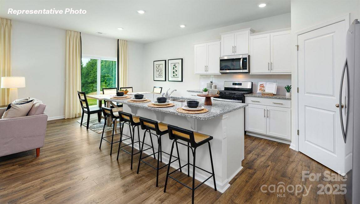 Charlotte, NC 28215,3735 Coleman DR