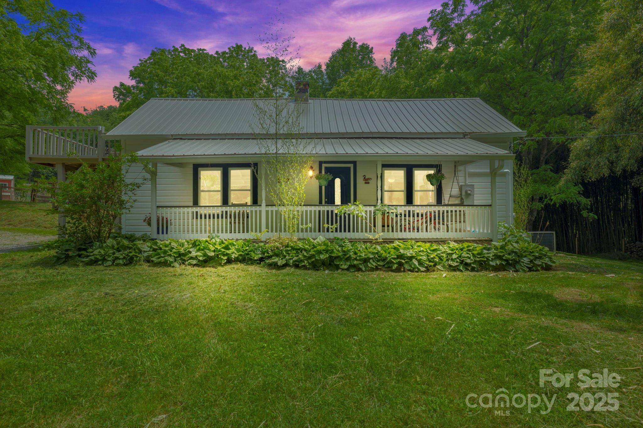Leicester, NC 28748,51 HOMEFIRE COVE CV