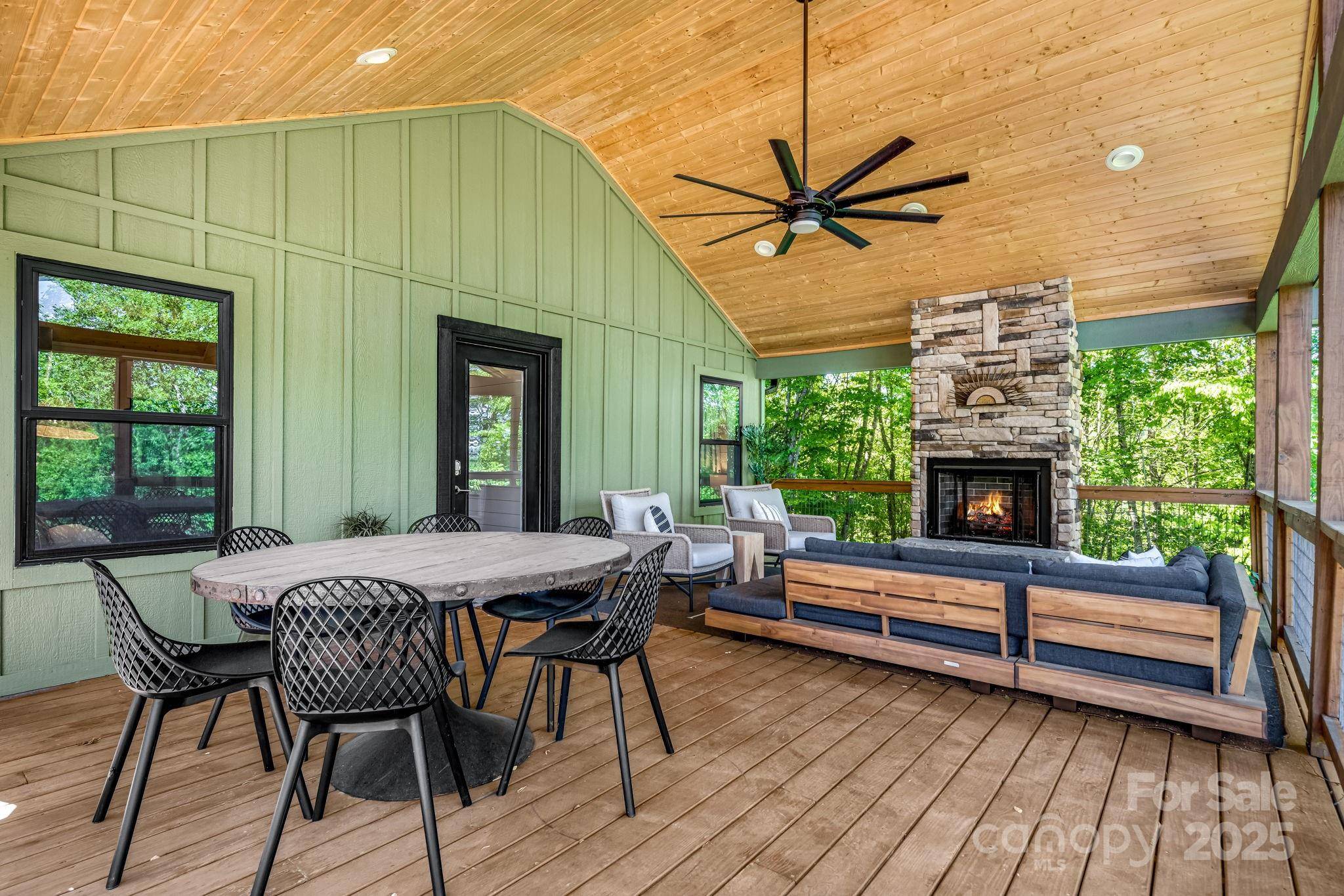 Burnsville, NC 28714,110 Maramonte WAY