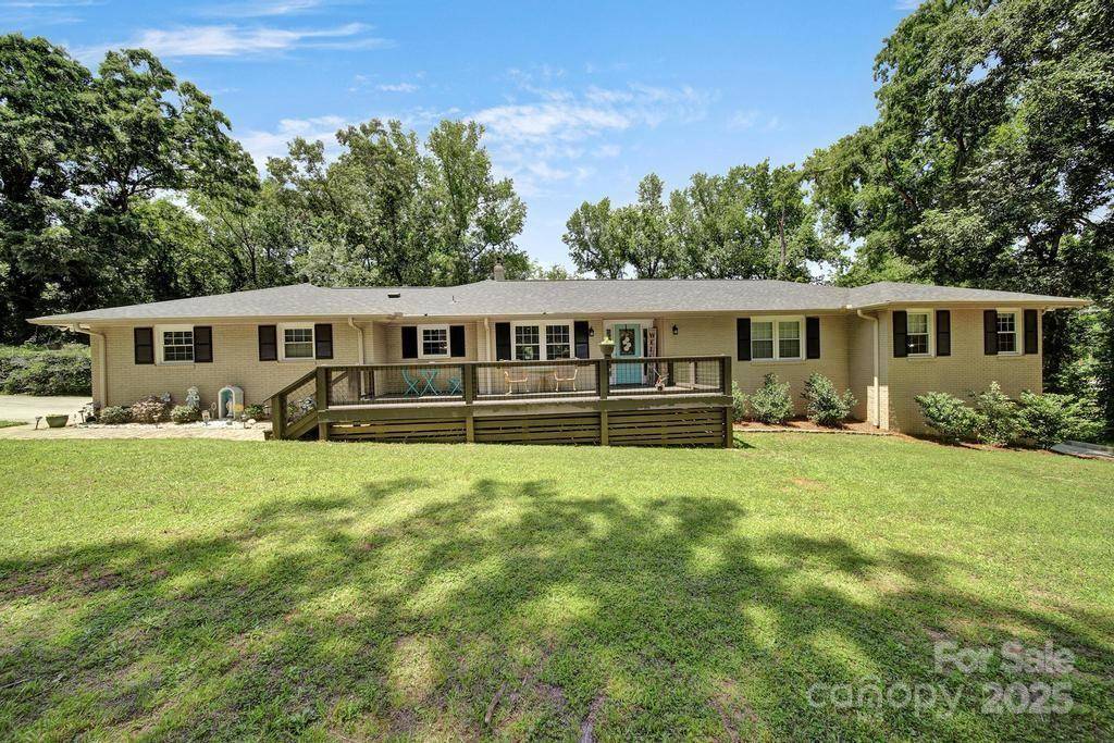 Rock Hill, SC 29732,926 Meadow Lakes RD