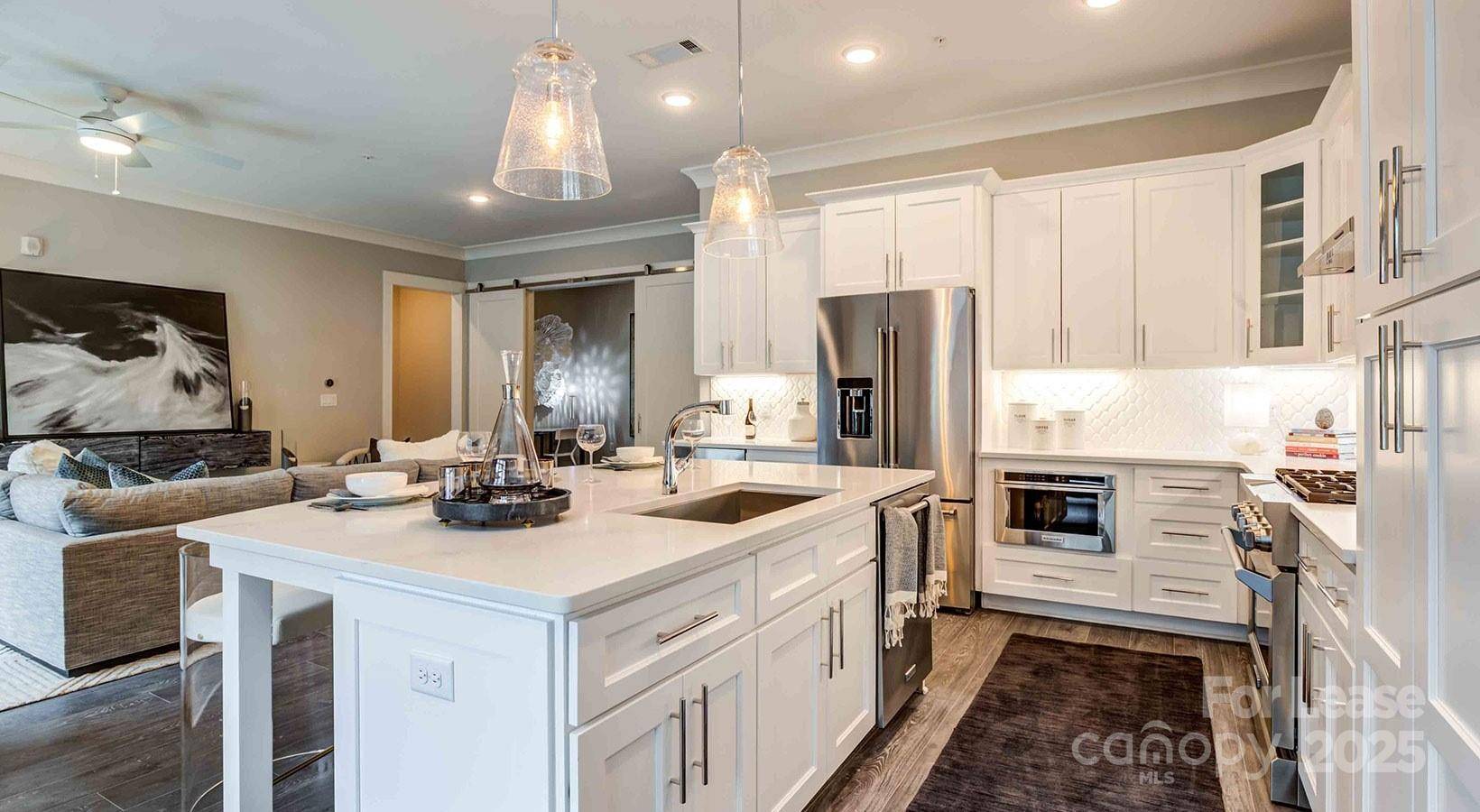 Charlotte, NC 28207,2426 Vail AVE #B61