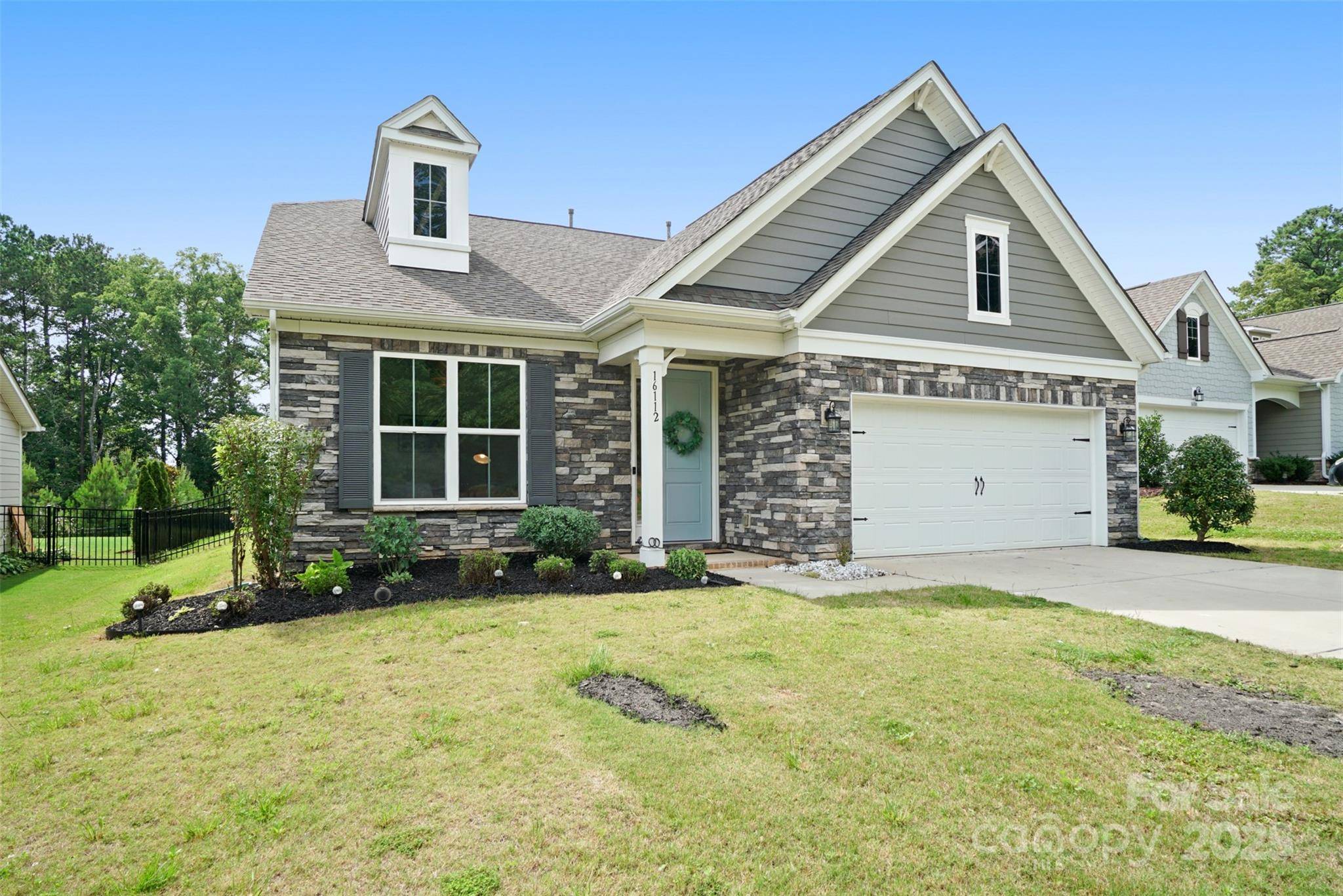 Charlotte, NC 28278,16112 Langston DR
