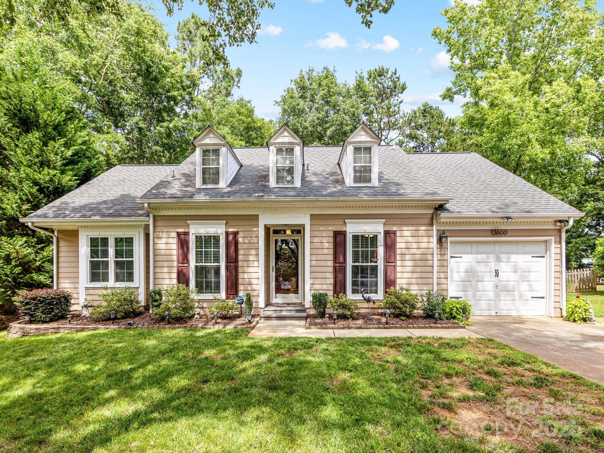 Pineville, NC 28134,13600 Seastone LN
