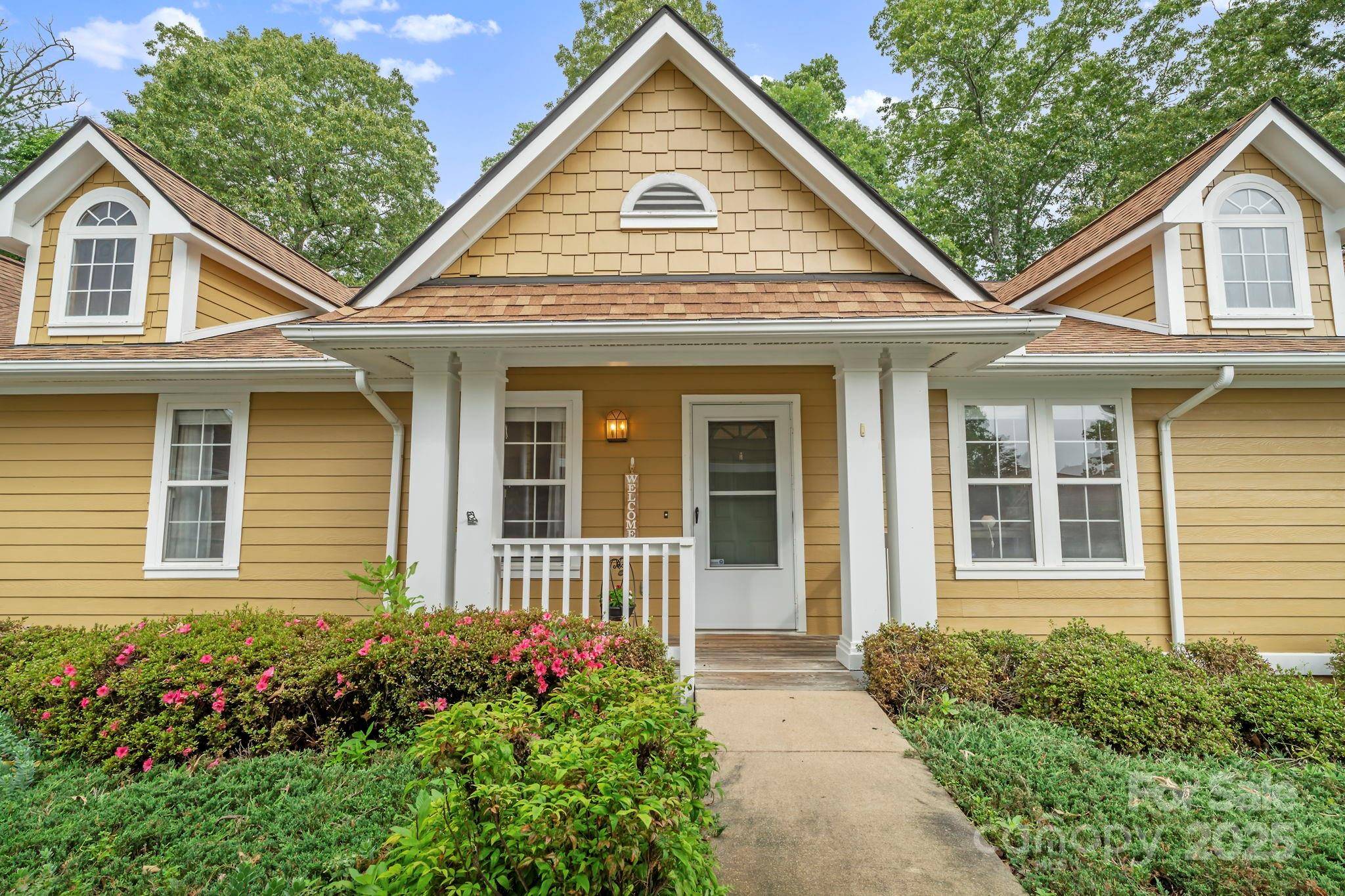 Asheville, NC 28806,702 Woodlea CT