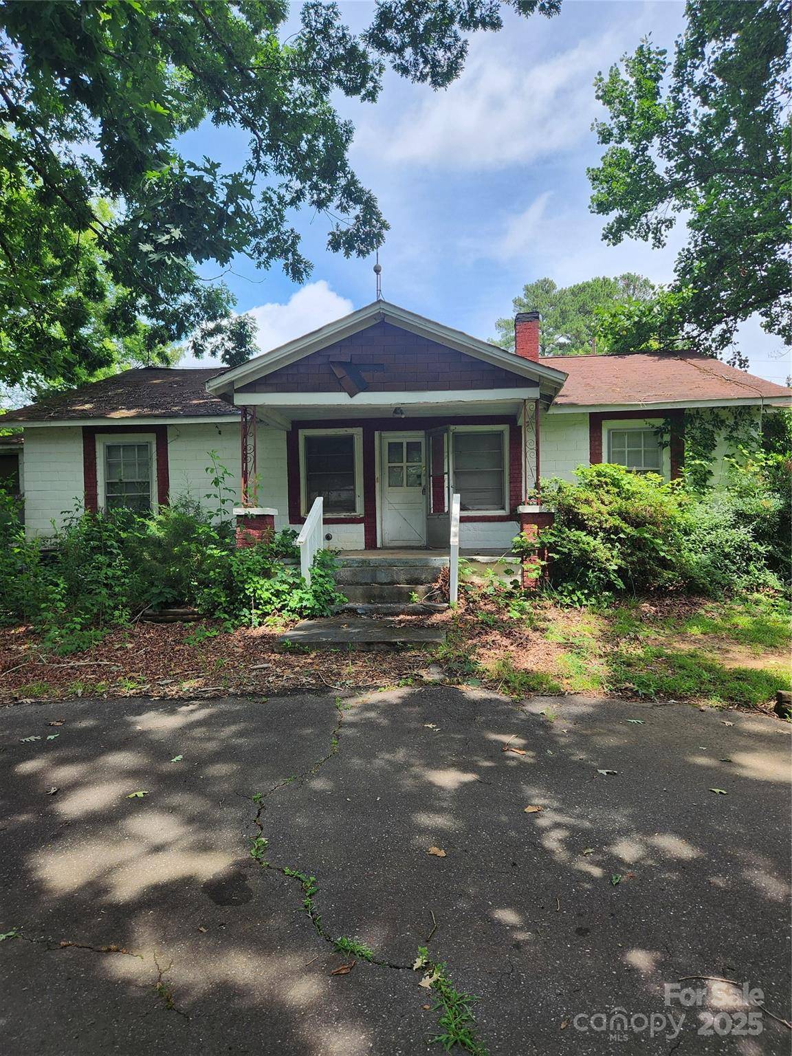 Cherryville, NC 28021,423 Tot Dellinger RD
