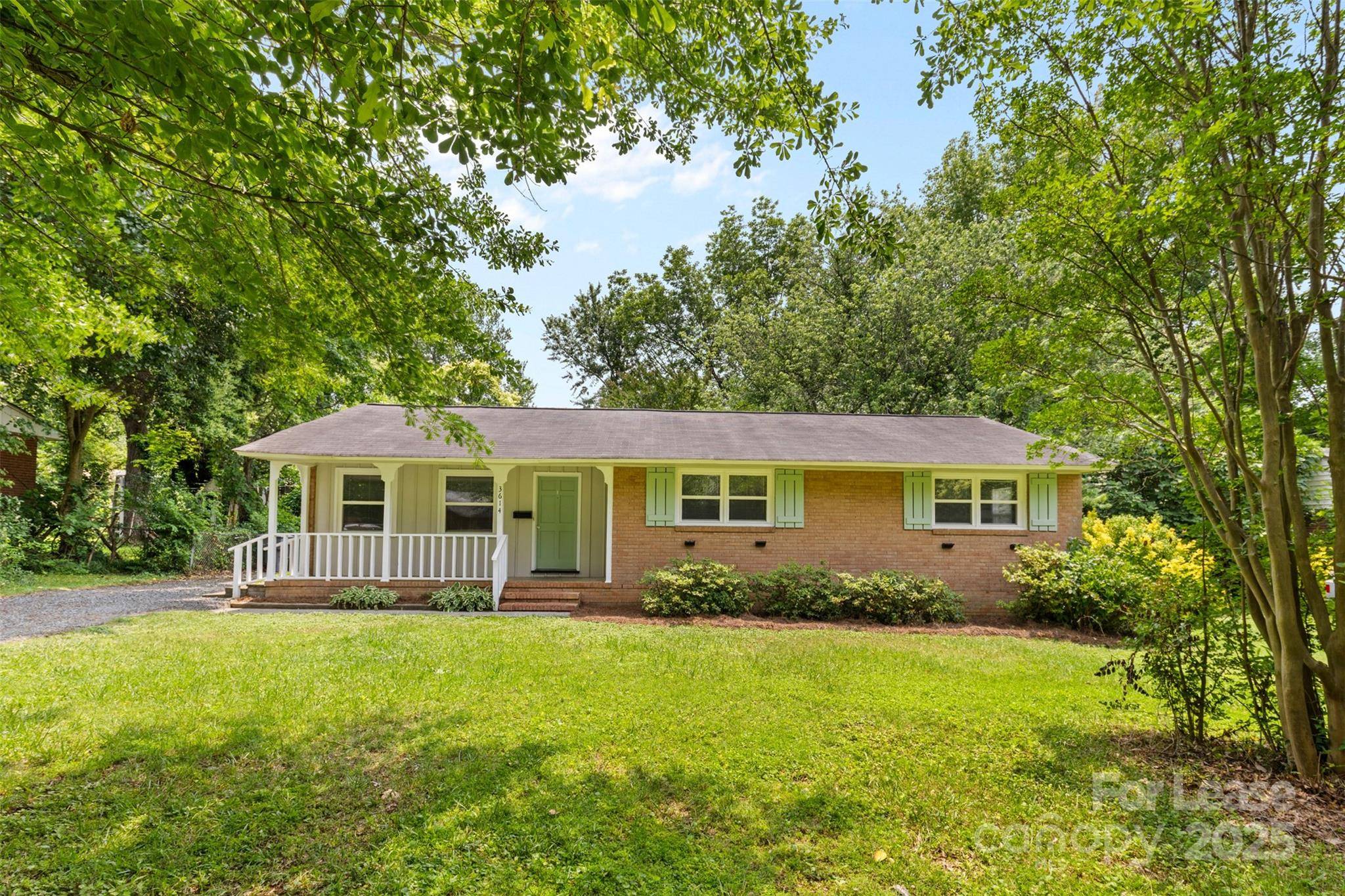 Charlotte, NC 28215,3614 Stonehaven DR