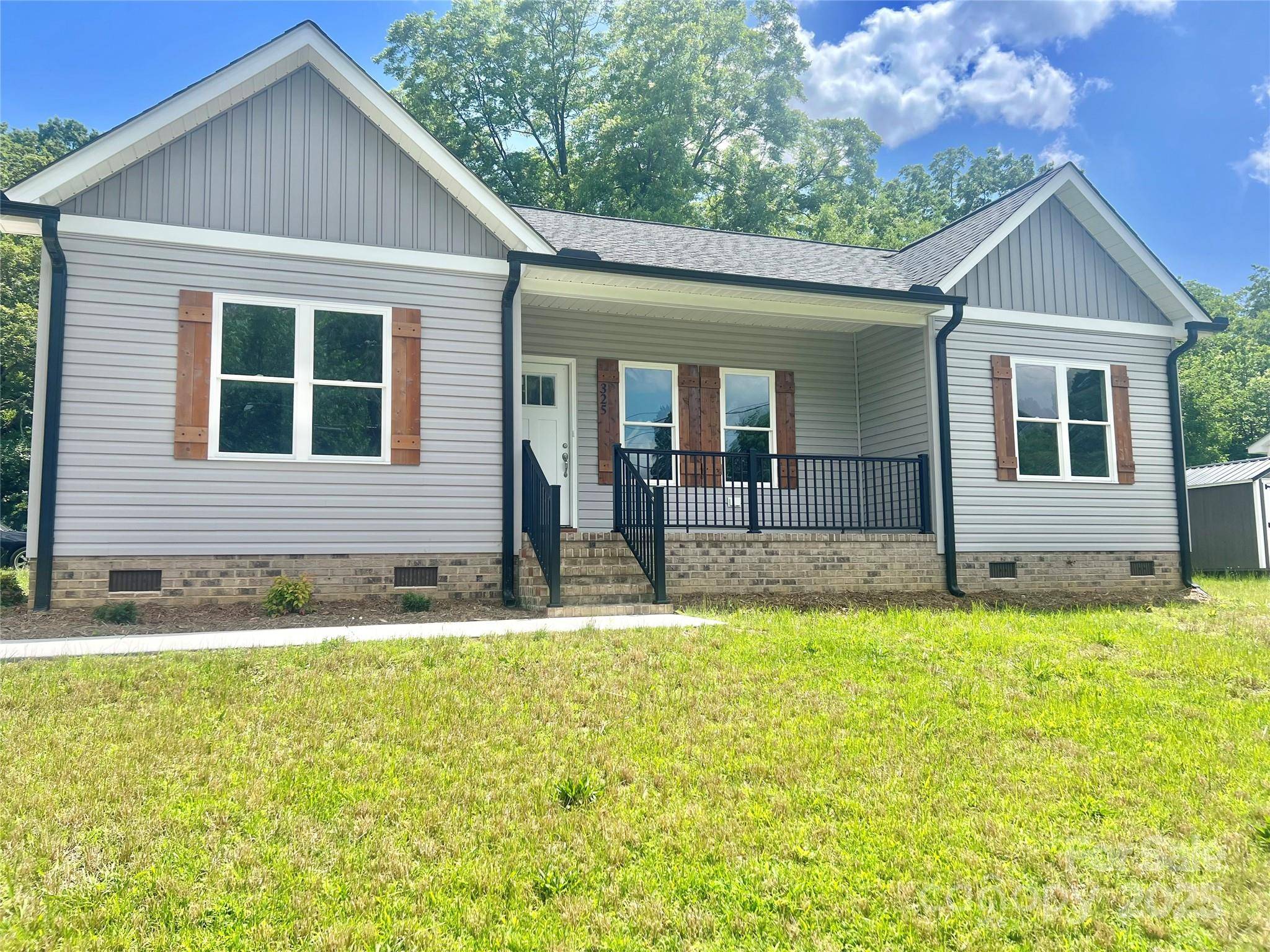 Salisbury, NC 28159,325 Jordan AVE